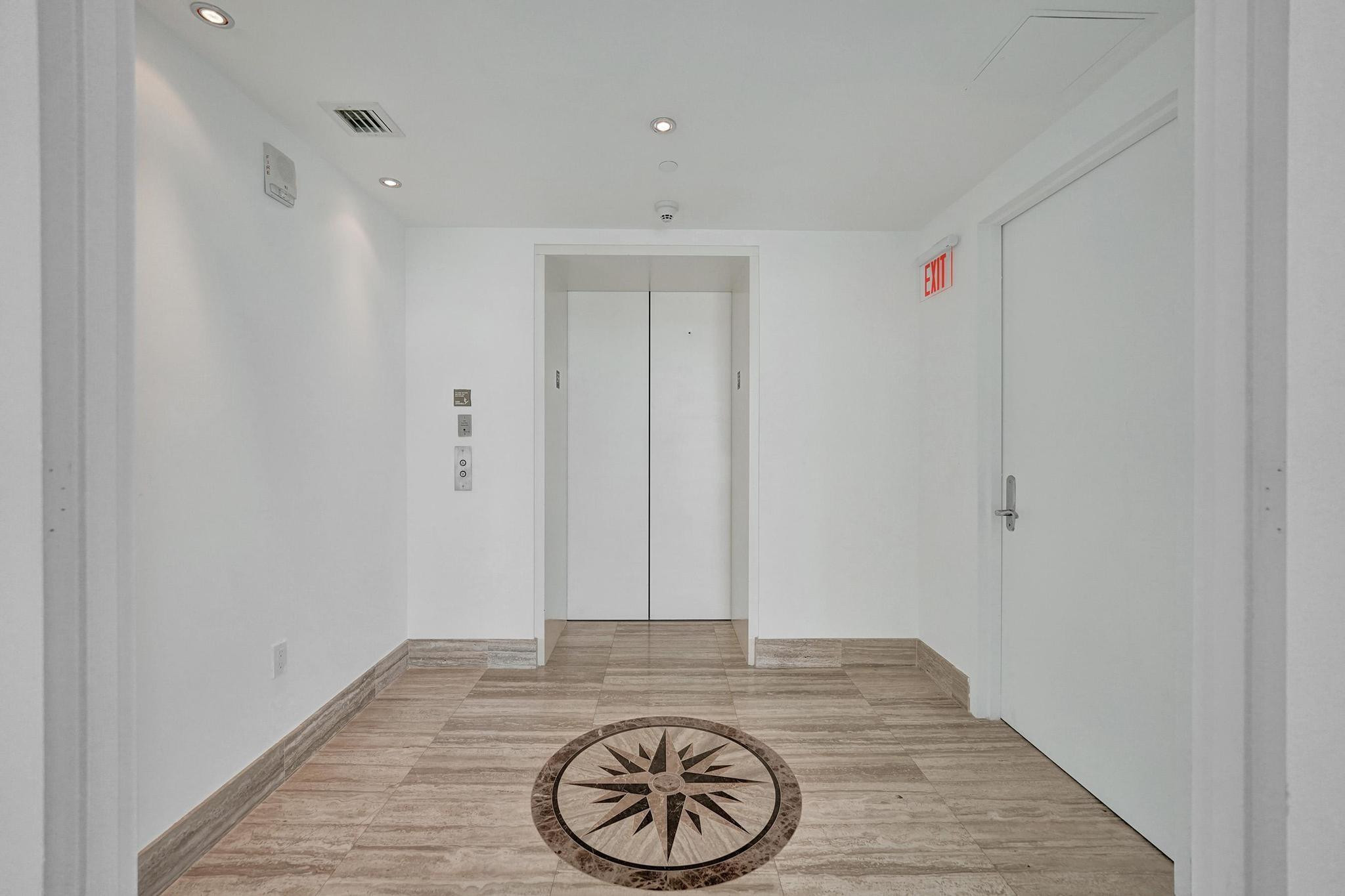 101 S Fort Lauderdale Beach Boulevard Unit: 806