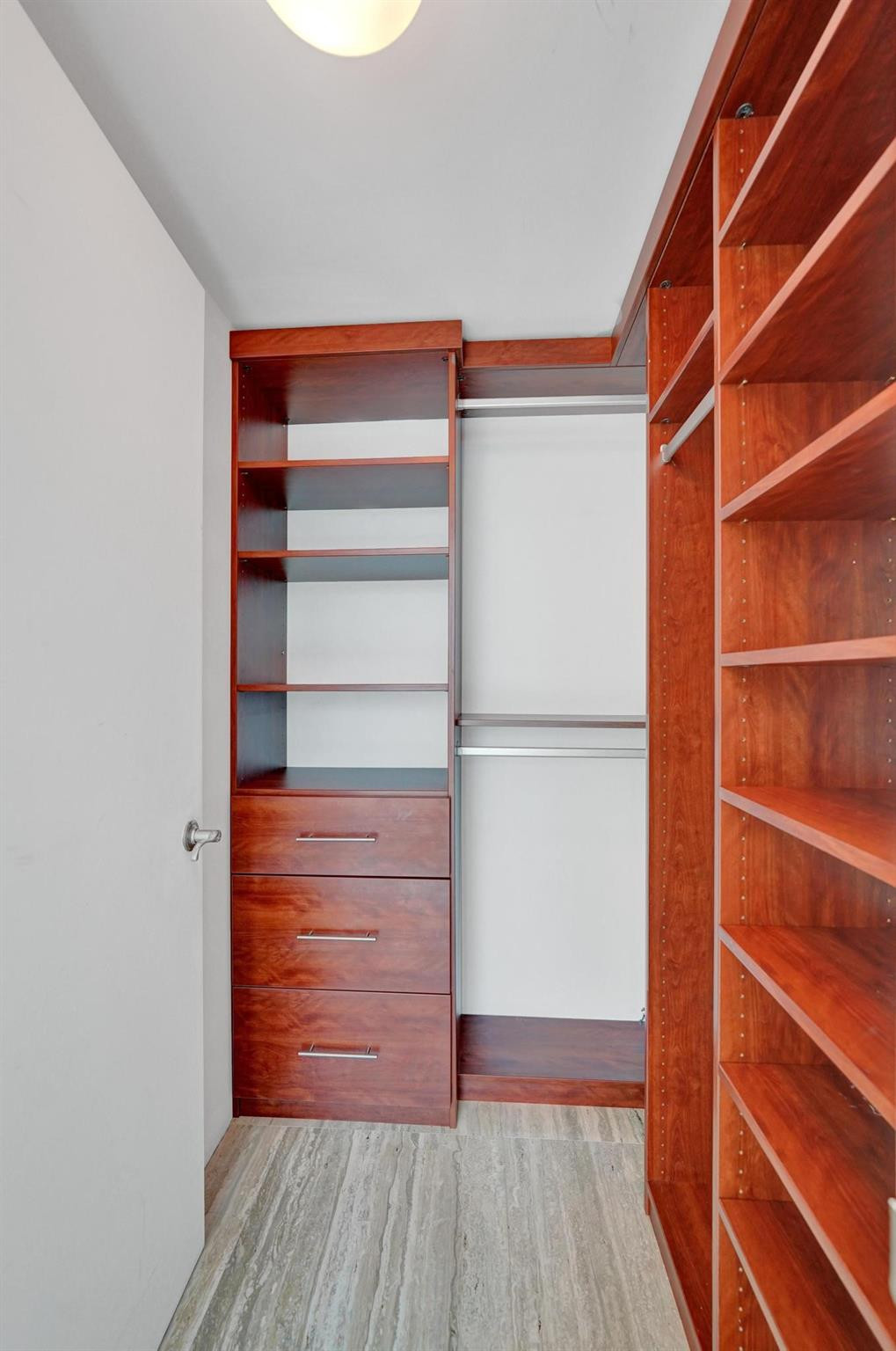 101 S Fort Lauderdale Beach Boulevard Unit: 806