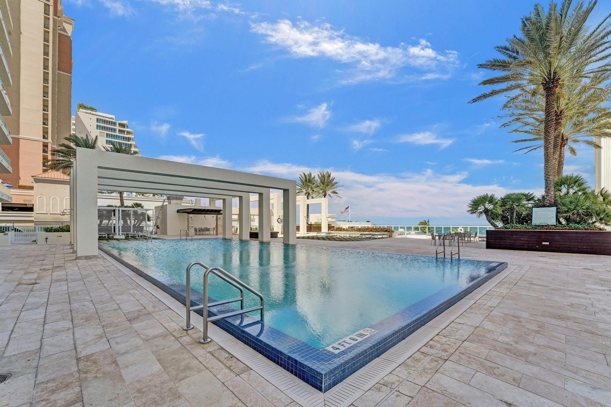101 S Fort Lauderdale Beach Boulevard Unit: 806