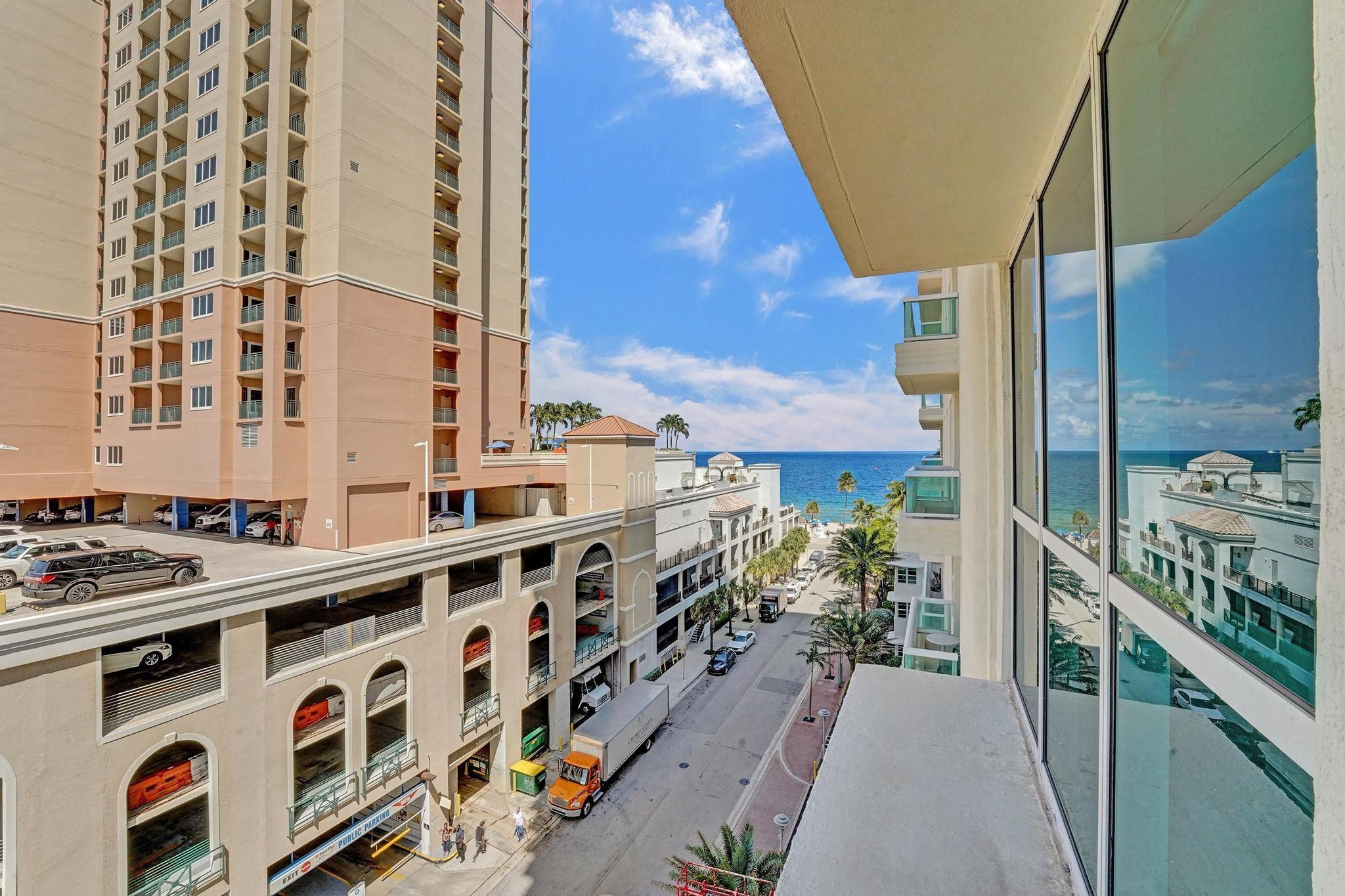 101 S Fort Lauderdale Beach Boulevard Unit: 806