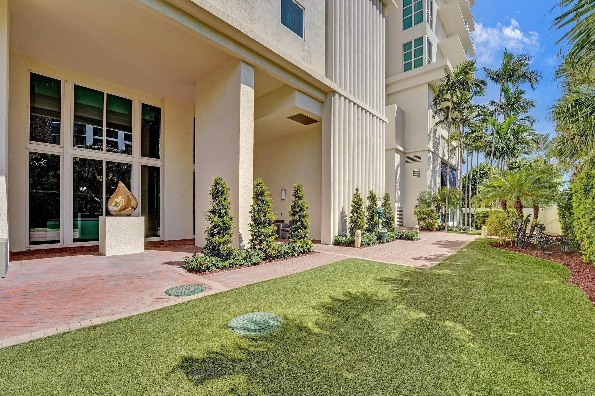 101 S Fort Lauderdale Beach Boulevard Unit: 806