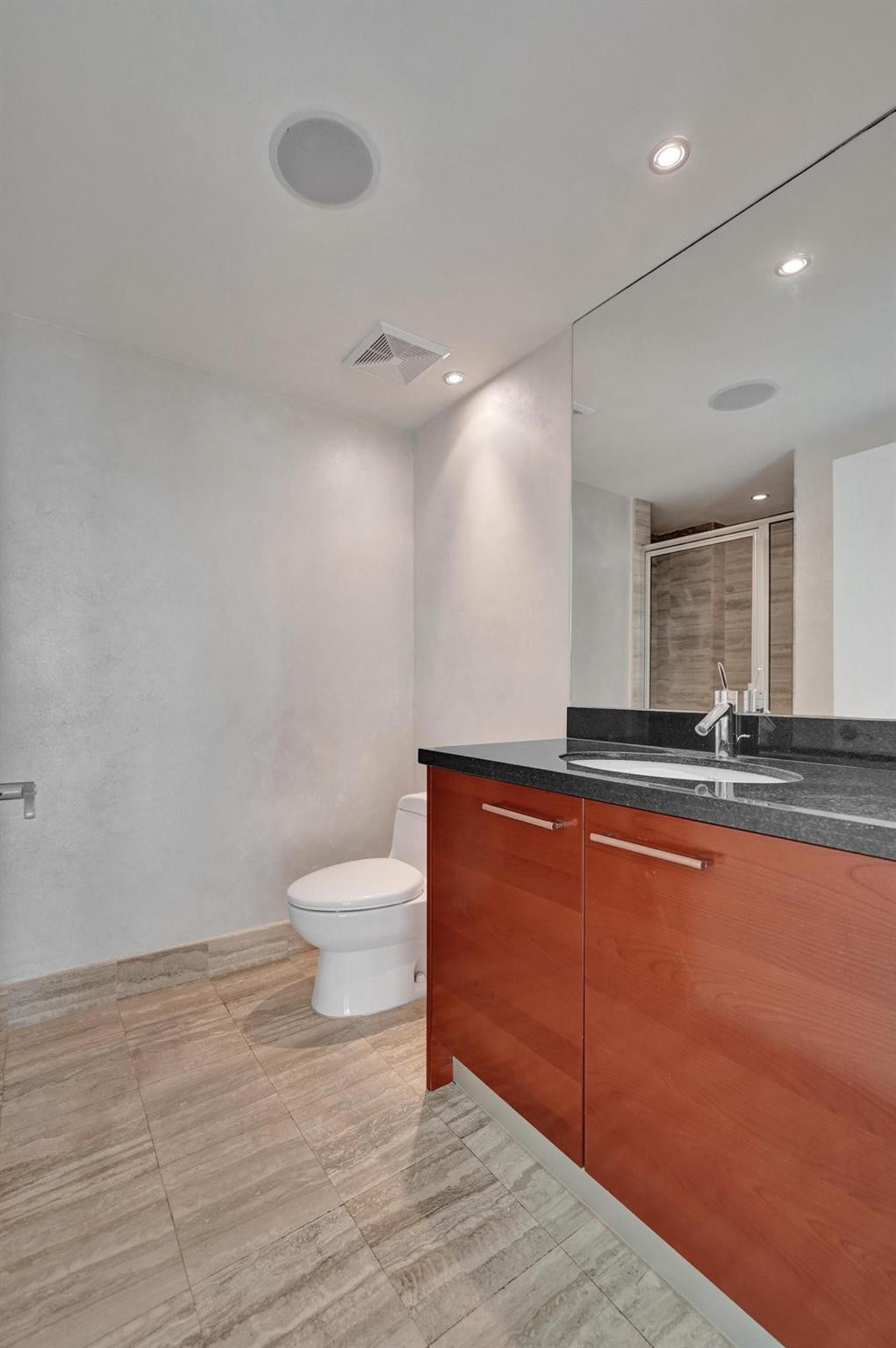 101 S Fort Lauderdale Beach Boulevard Unit: 806