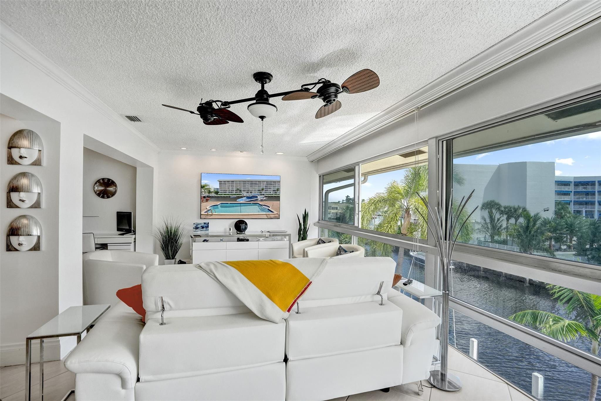 3090 NE 48th Street 316