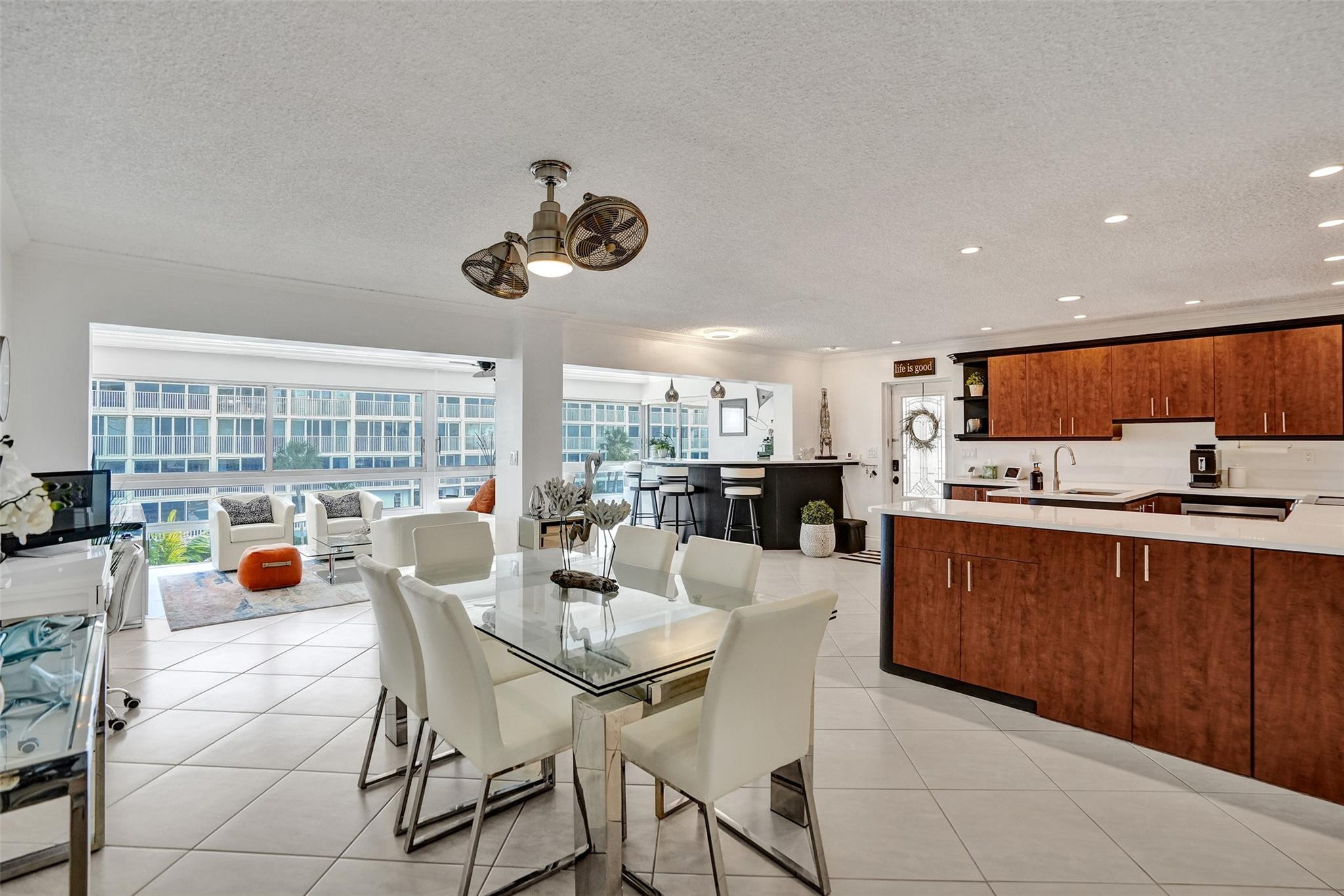 3090 NE 48th Street 316