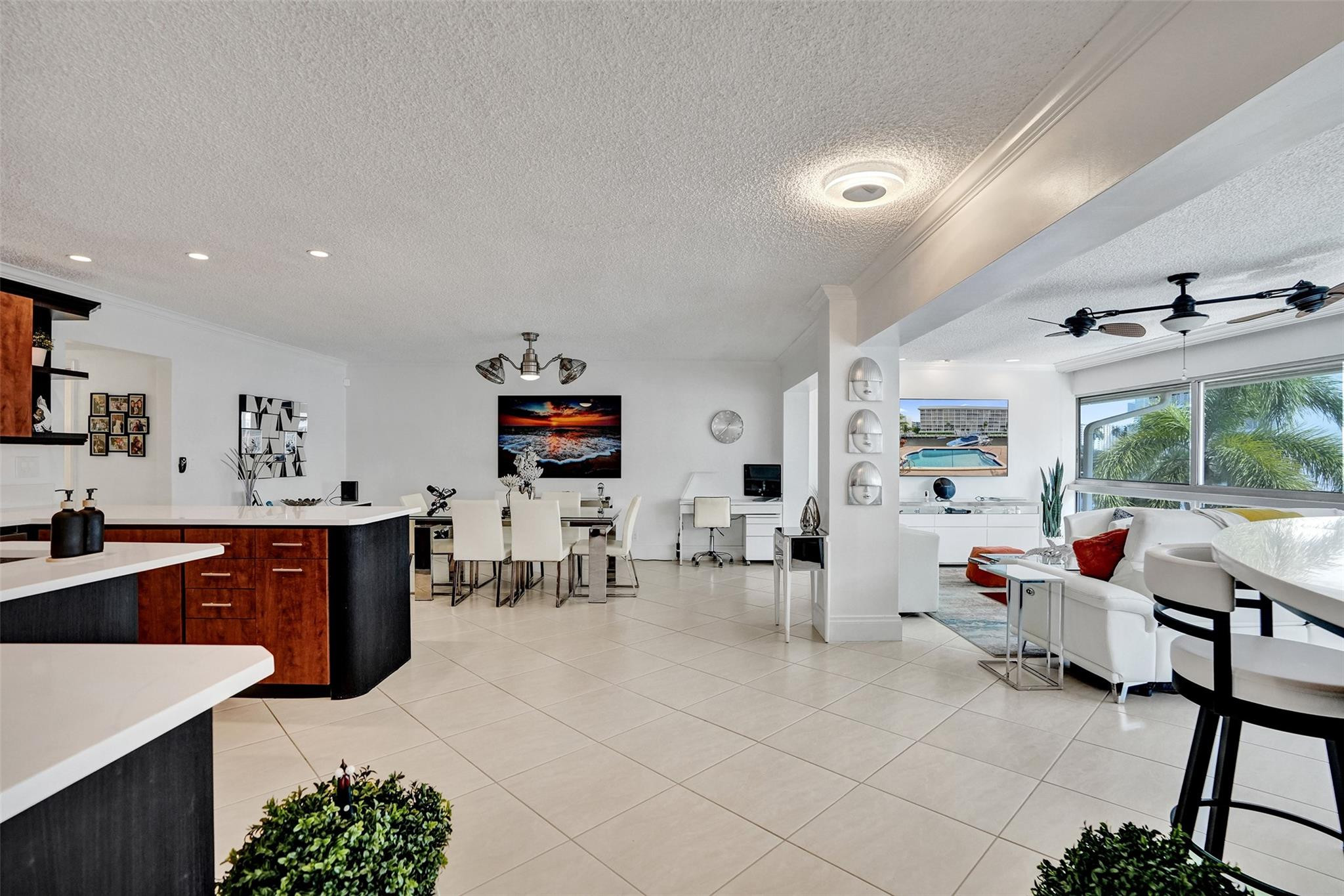 3090 NE 48th Street 316