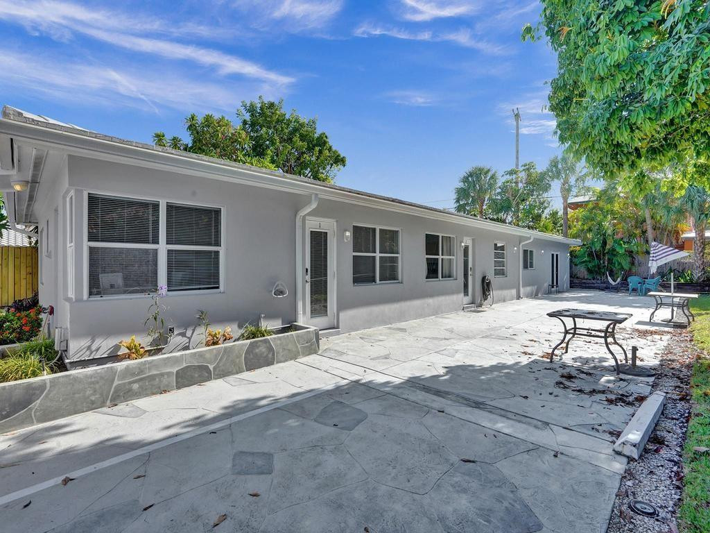 4422 Seagrape Drive 1, Lauderdale-By-The-Sea Unit: 1