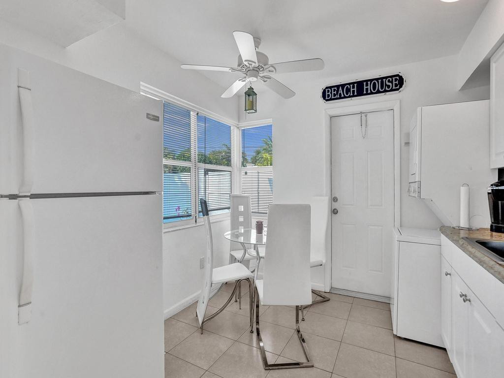 4422 Seagrape Drive 1, Lauderdale-By-The-Sea Unit: 1