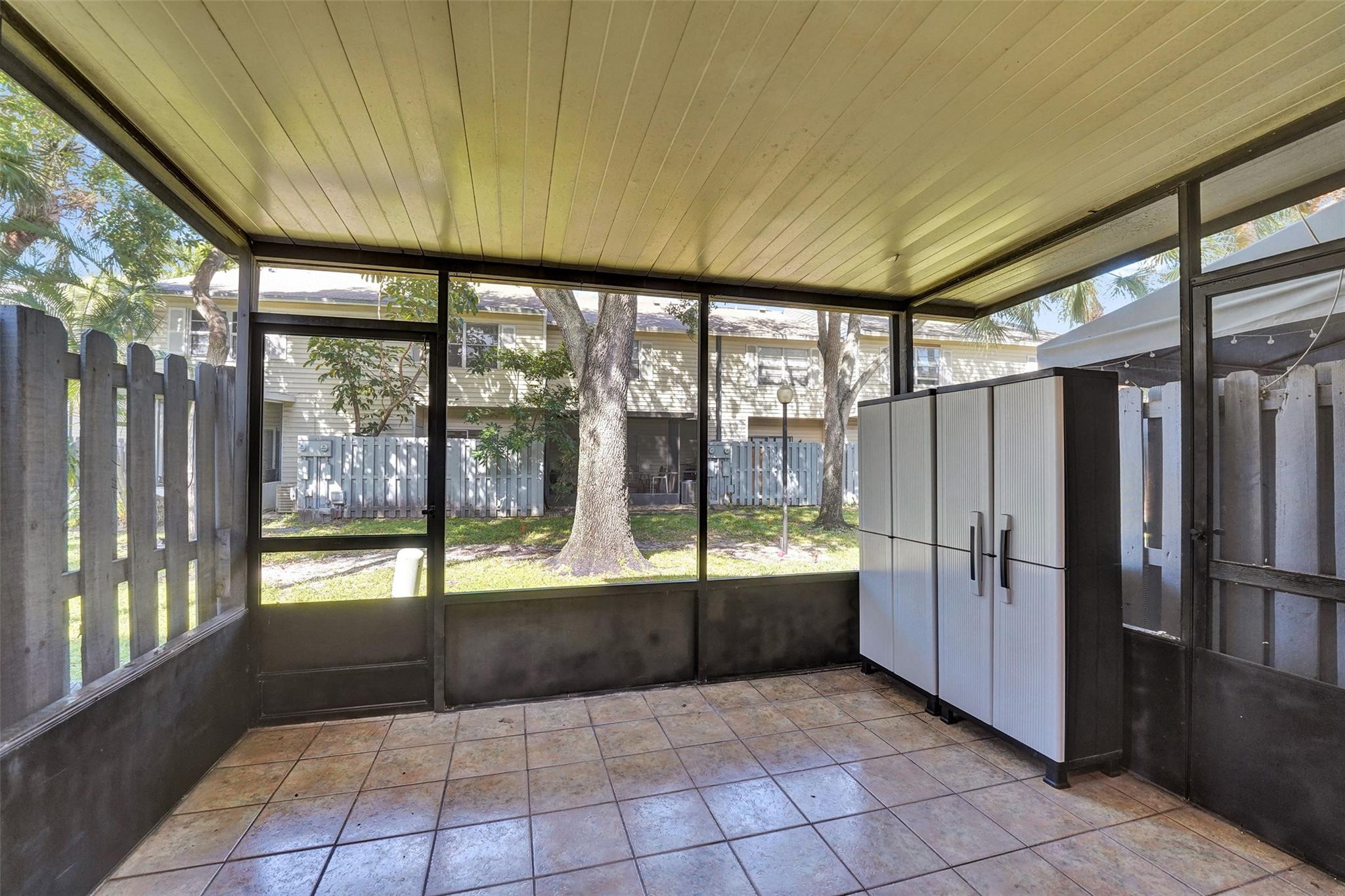 35 SW 3rd Street