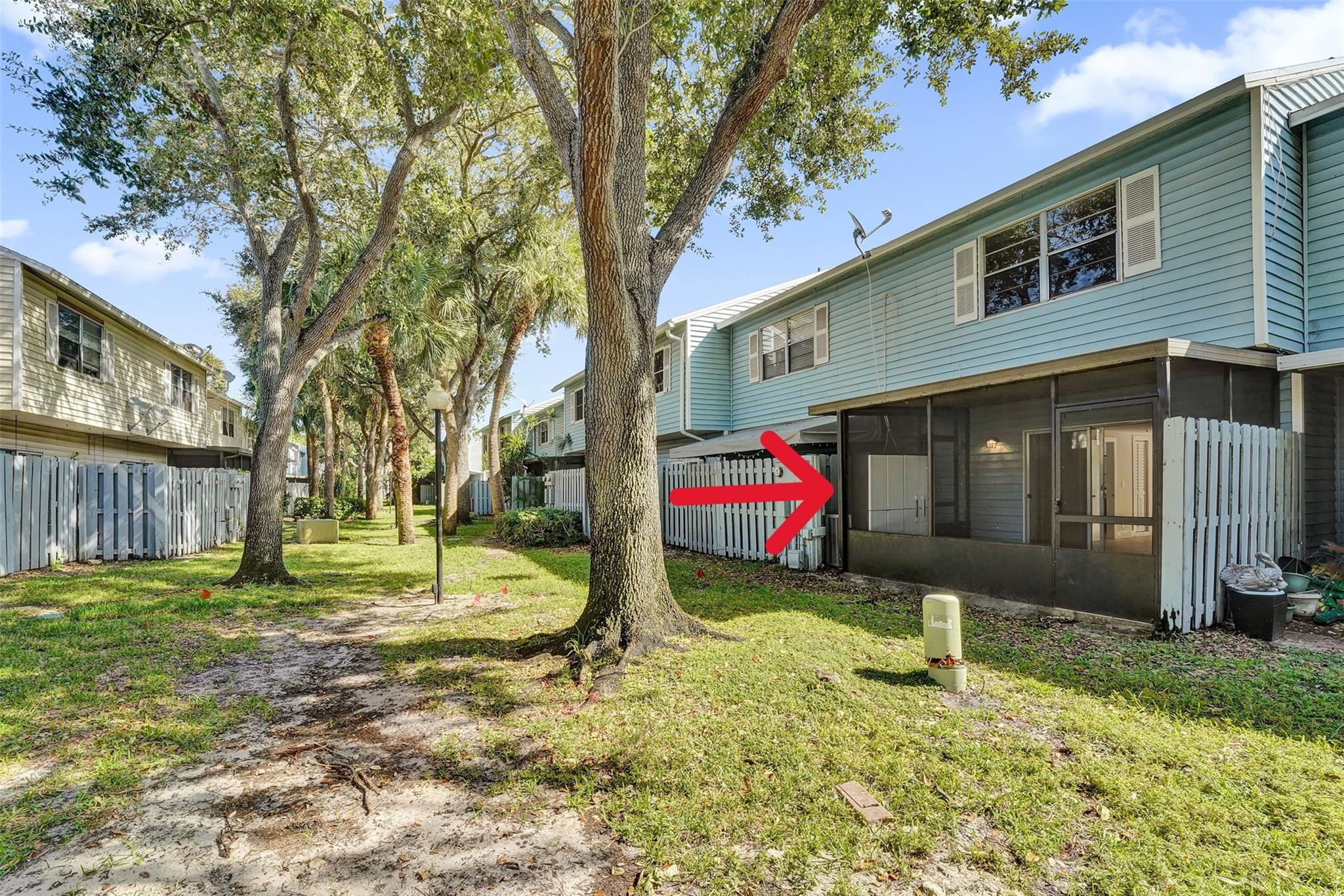35 SW 3rd Street