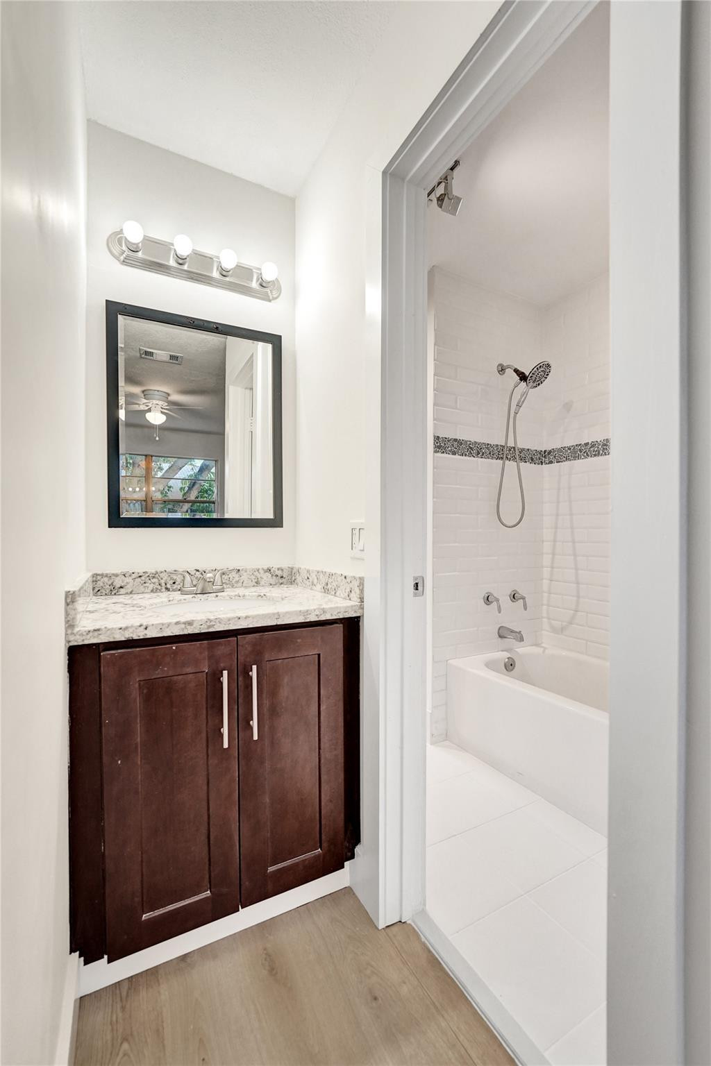 35 SW 3rd Street