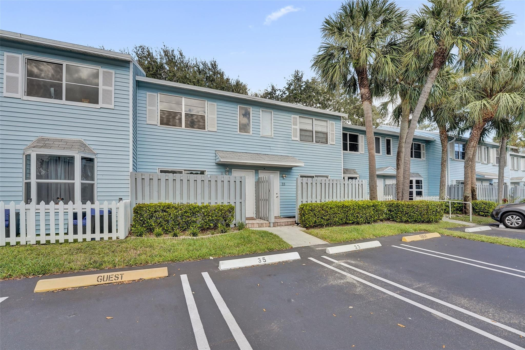 35 SW 3rd Street