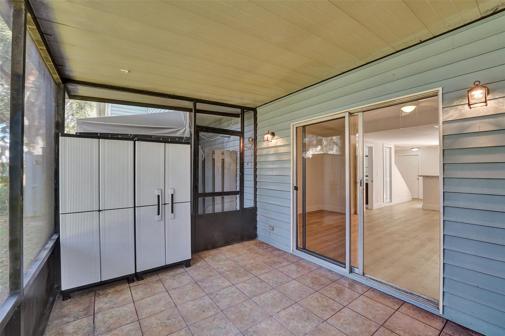 35 SW 3rd Street