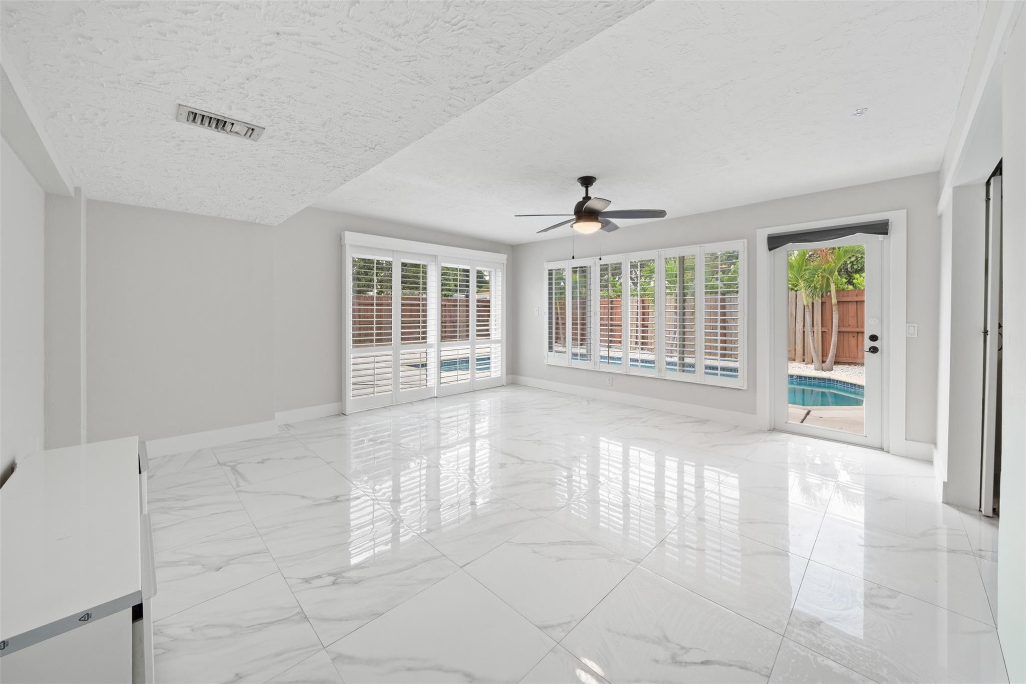 209 SE 1st Terrace