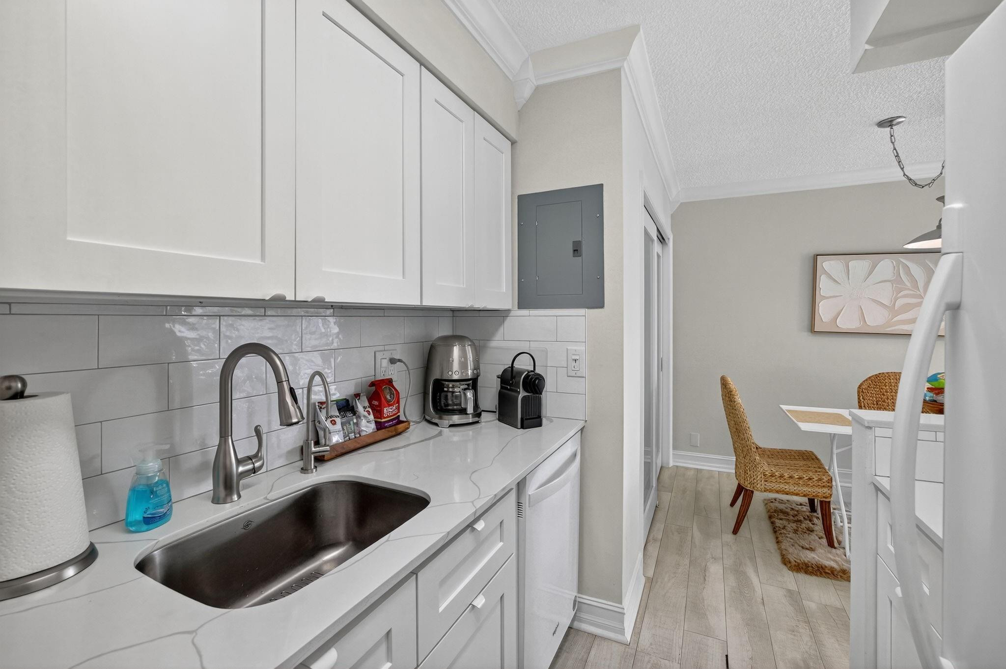 223 Marine Court 207, Lauderdale-By-The-Sea Unit: 207