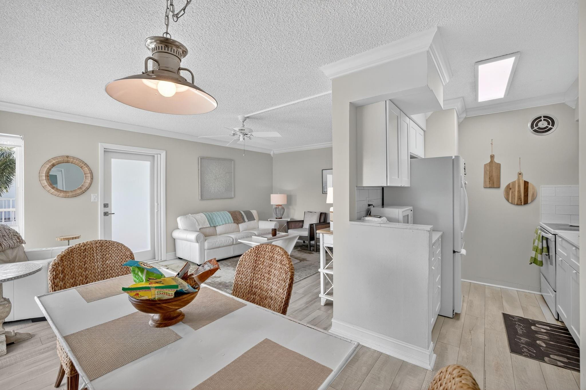 223 Marine Court 207, Lauderdale-By-The-Sea Unit: 207