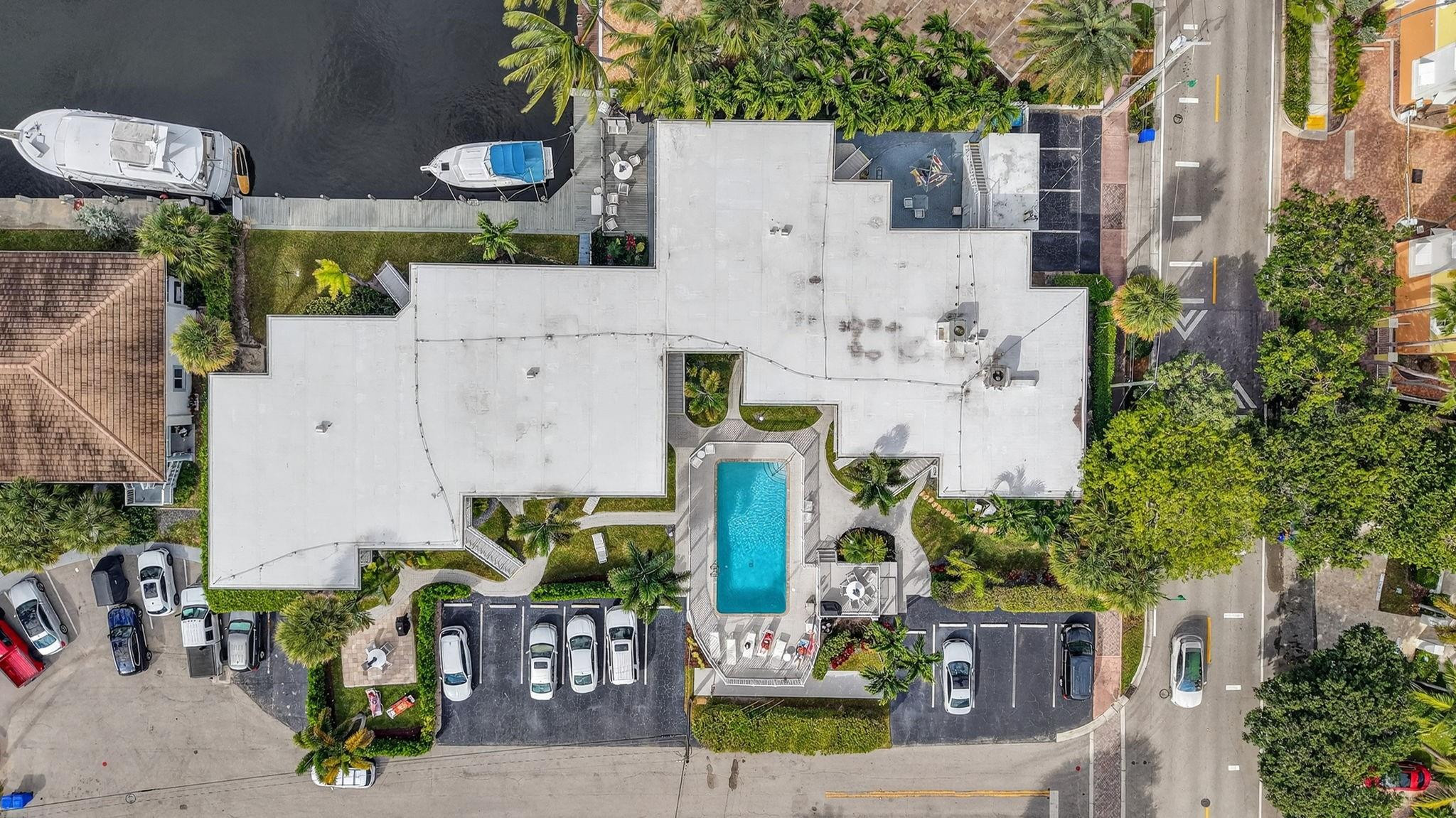 223 Marine Court 207, Lauderdale-By-The-Sea Unit: 207
