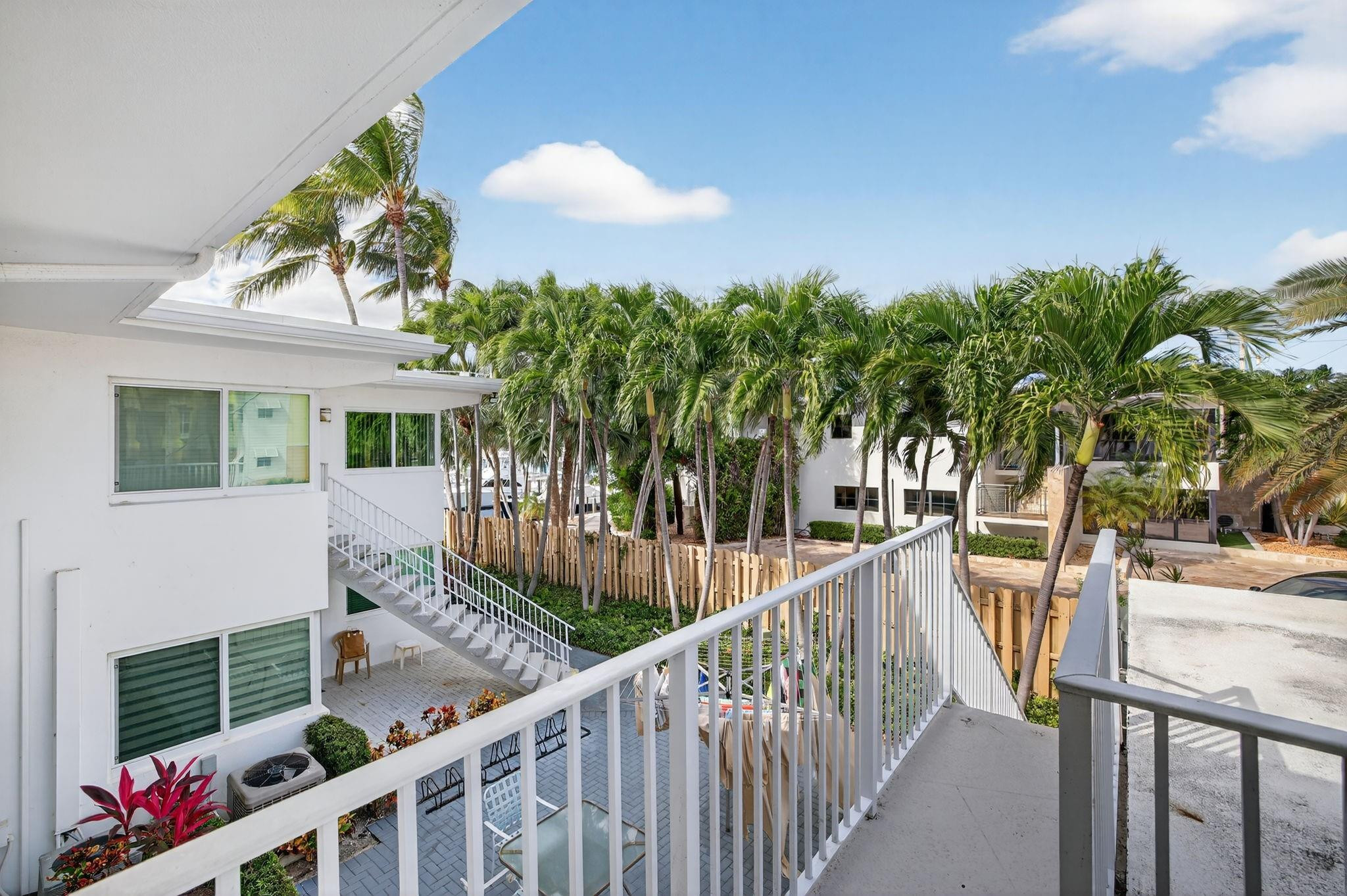 223 Marine Court 207, Lauderdale-By-The-Sea Unit: 207