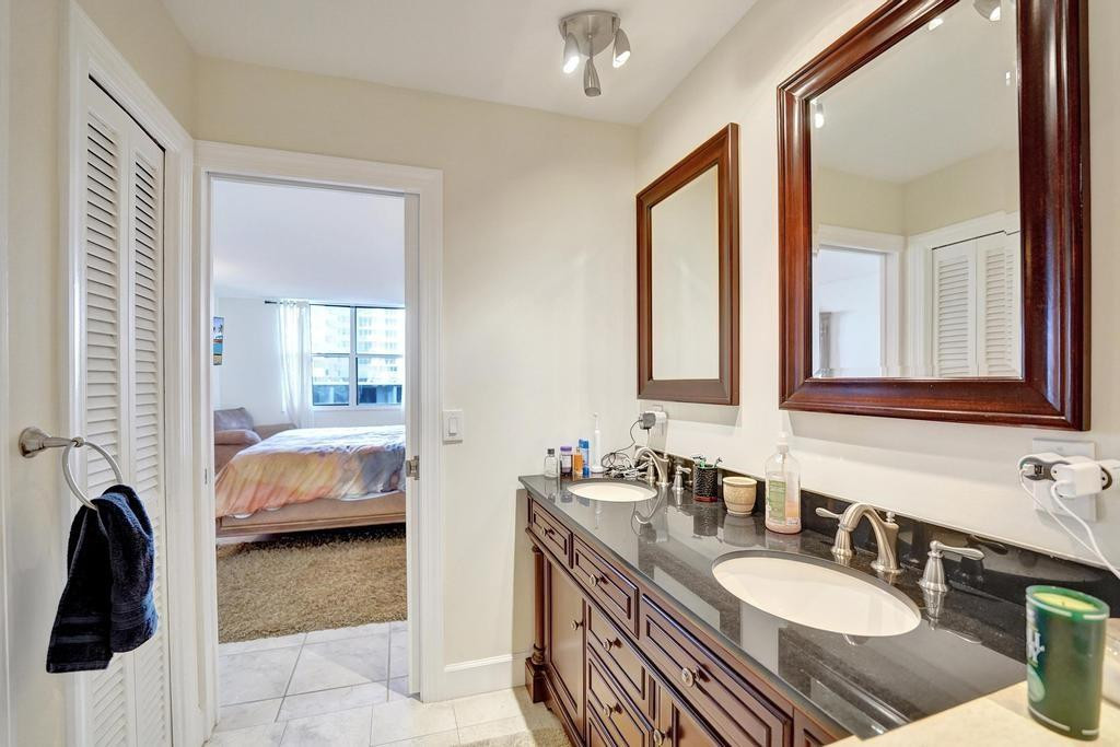 2000 S Ocean Boulevard 4C, Lauderdale-By-The-Sea Unit: 4C