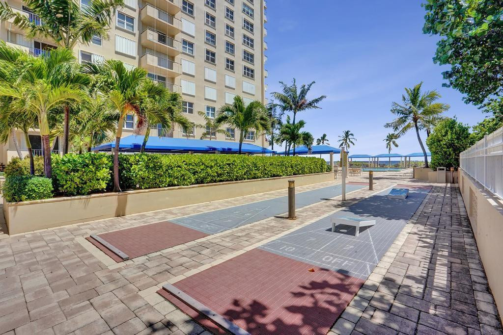 2000 S Ocean Boulevard 4C, Lauderdale-By-The-Sea Unit: 4C