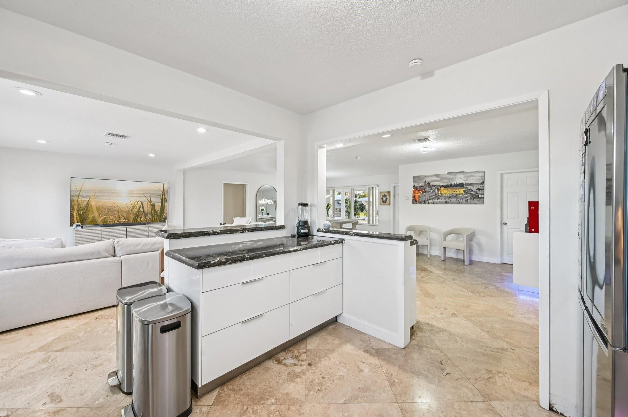600 SE 5th Court