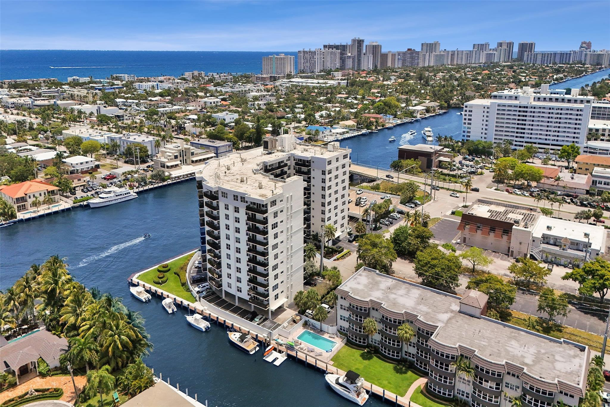 5100 Dupont Boulevard 3G