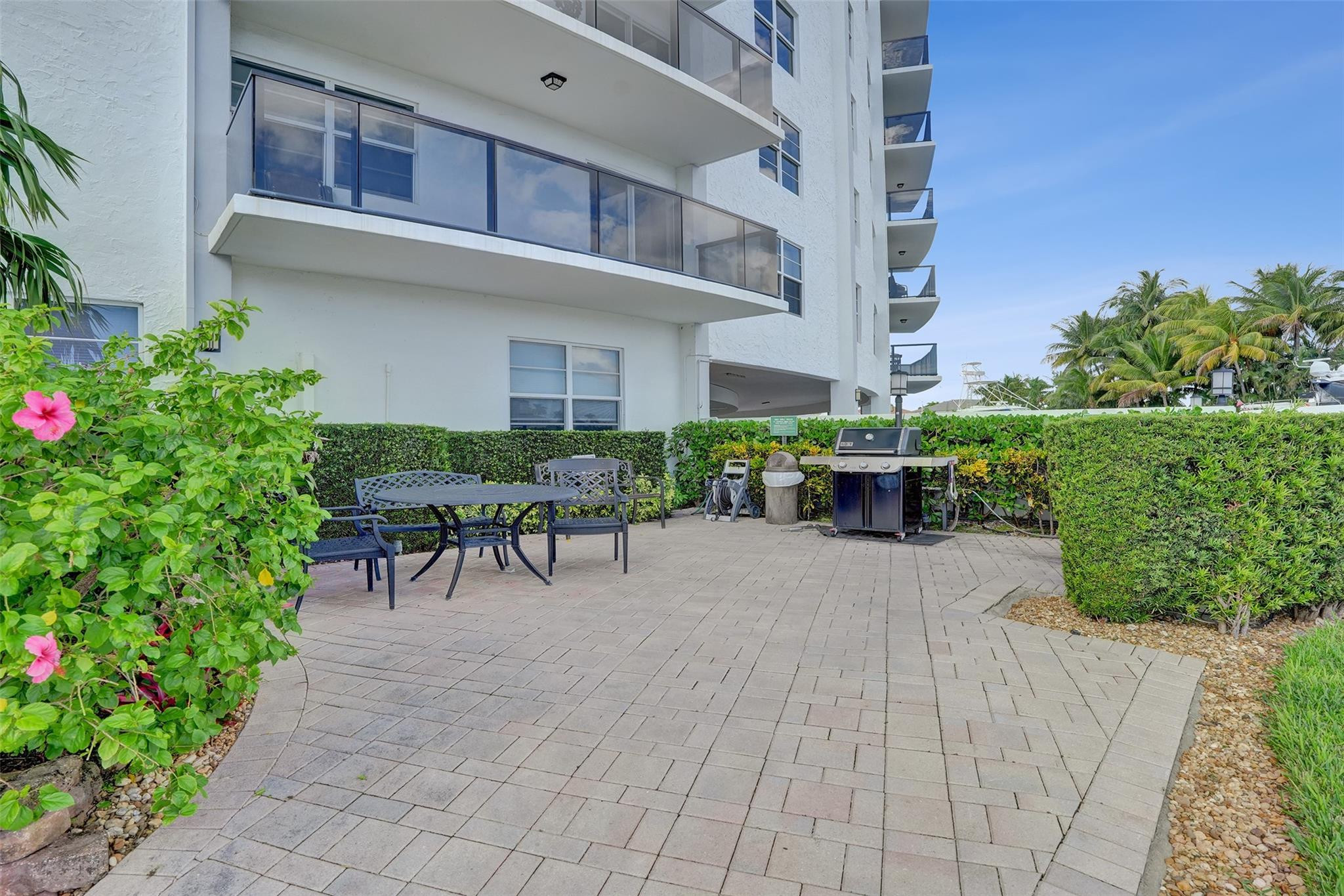 5100 Dupont Boulevard 3G