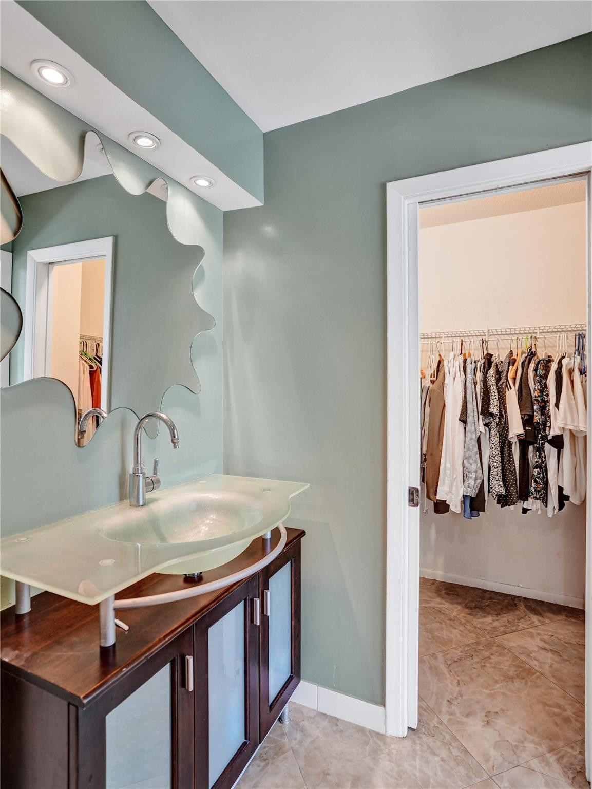 5100 Dupont Boulevard 3G