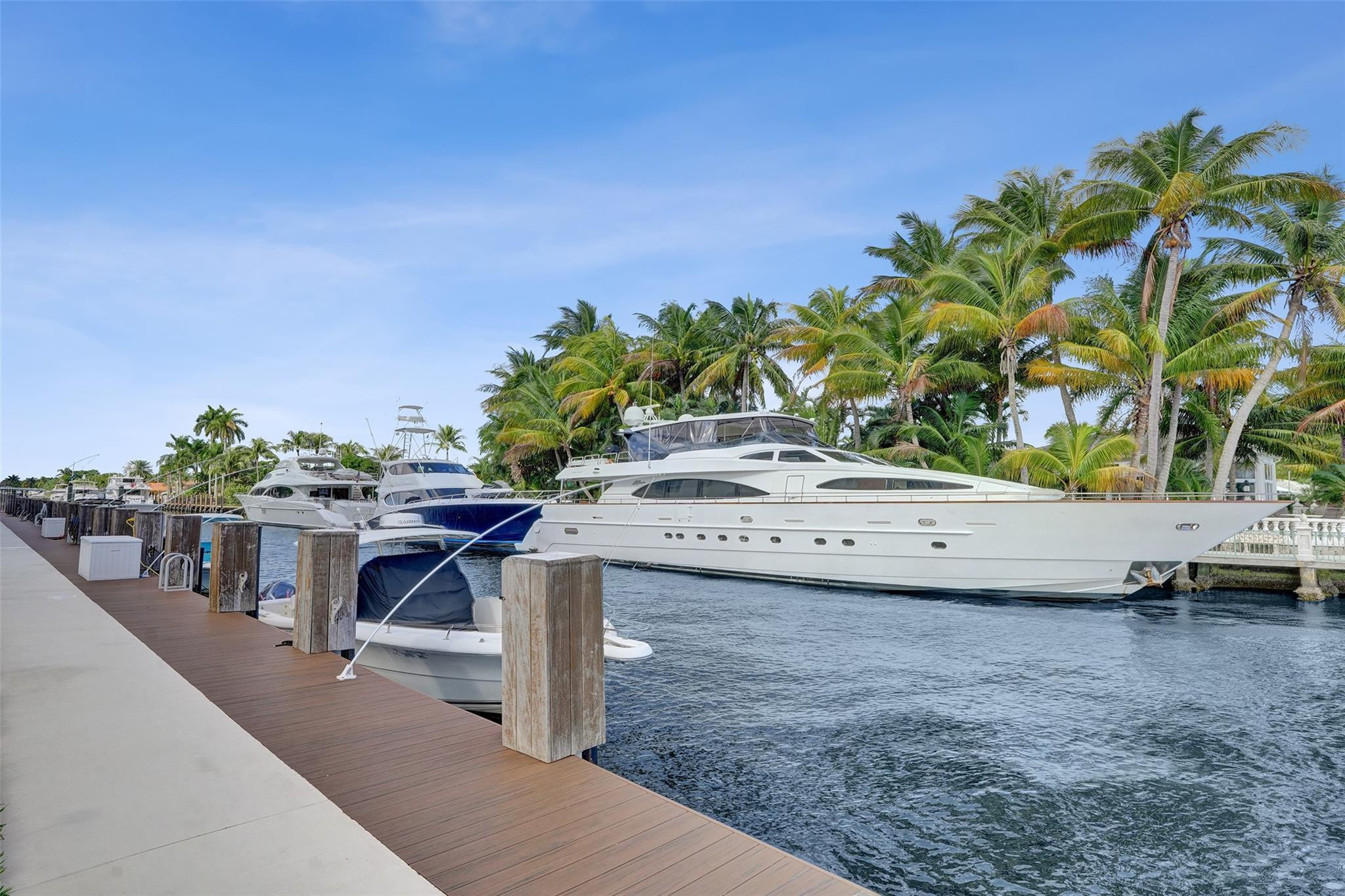 5100 Dupont Boulevard 3G