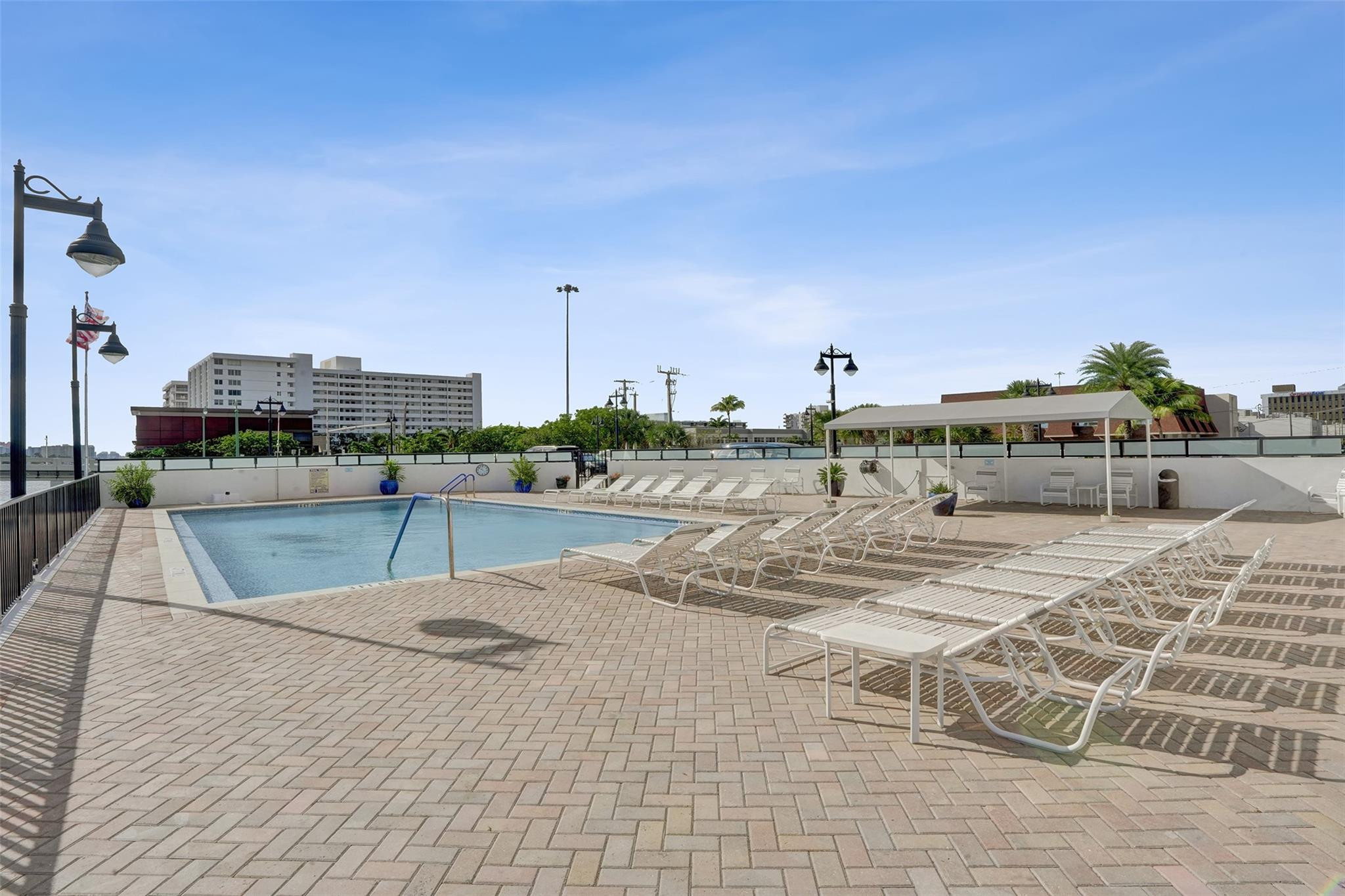 5100 Dupont Boulevard 3G