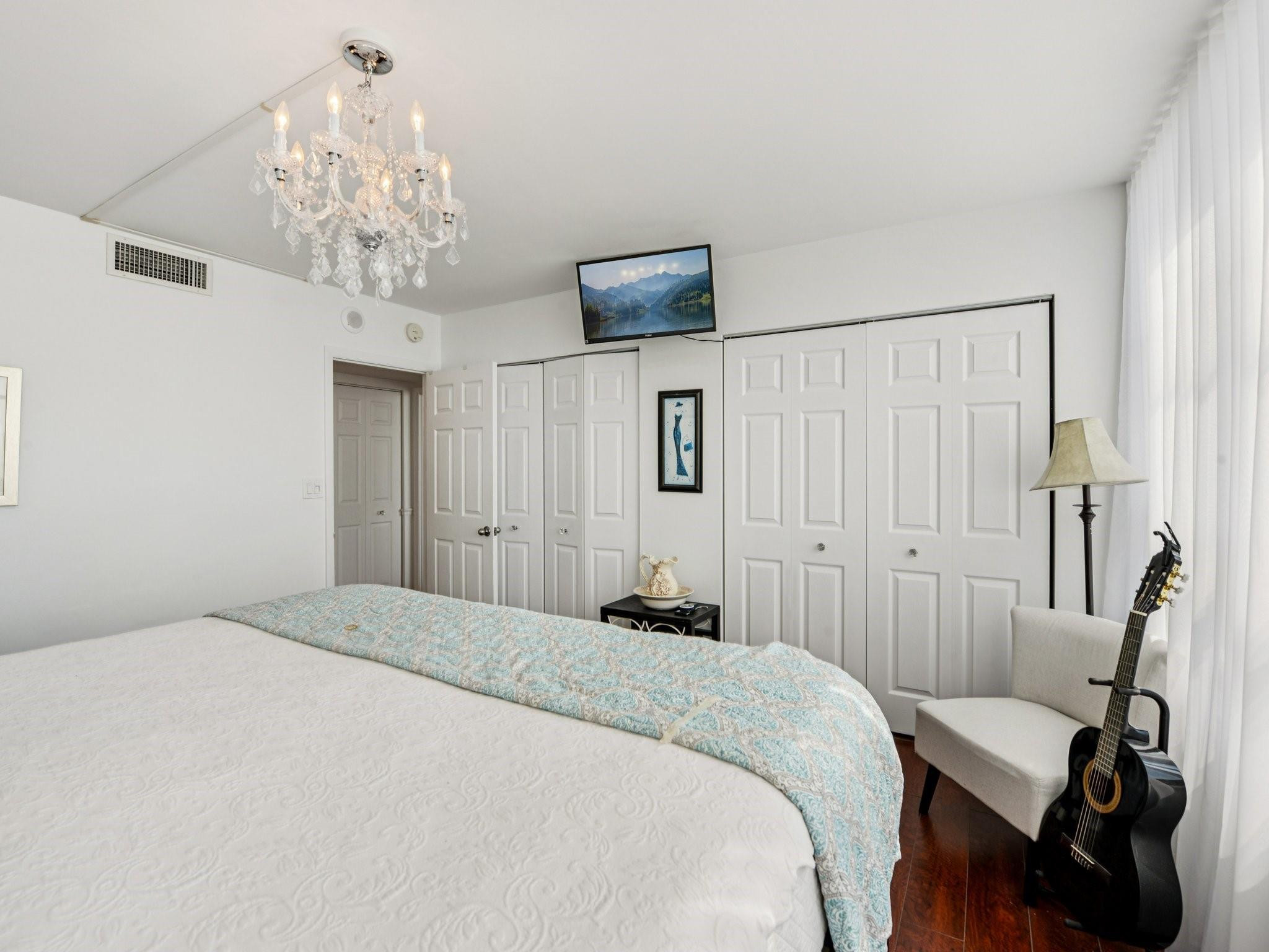 600 Three Islands Boulevard 1106