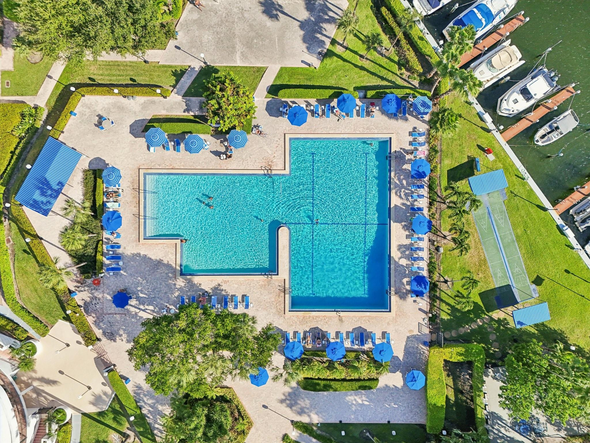 600 Three Islands Boulevard 1106