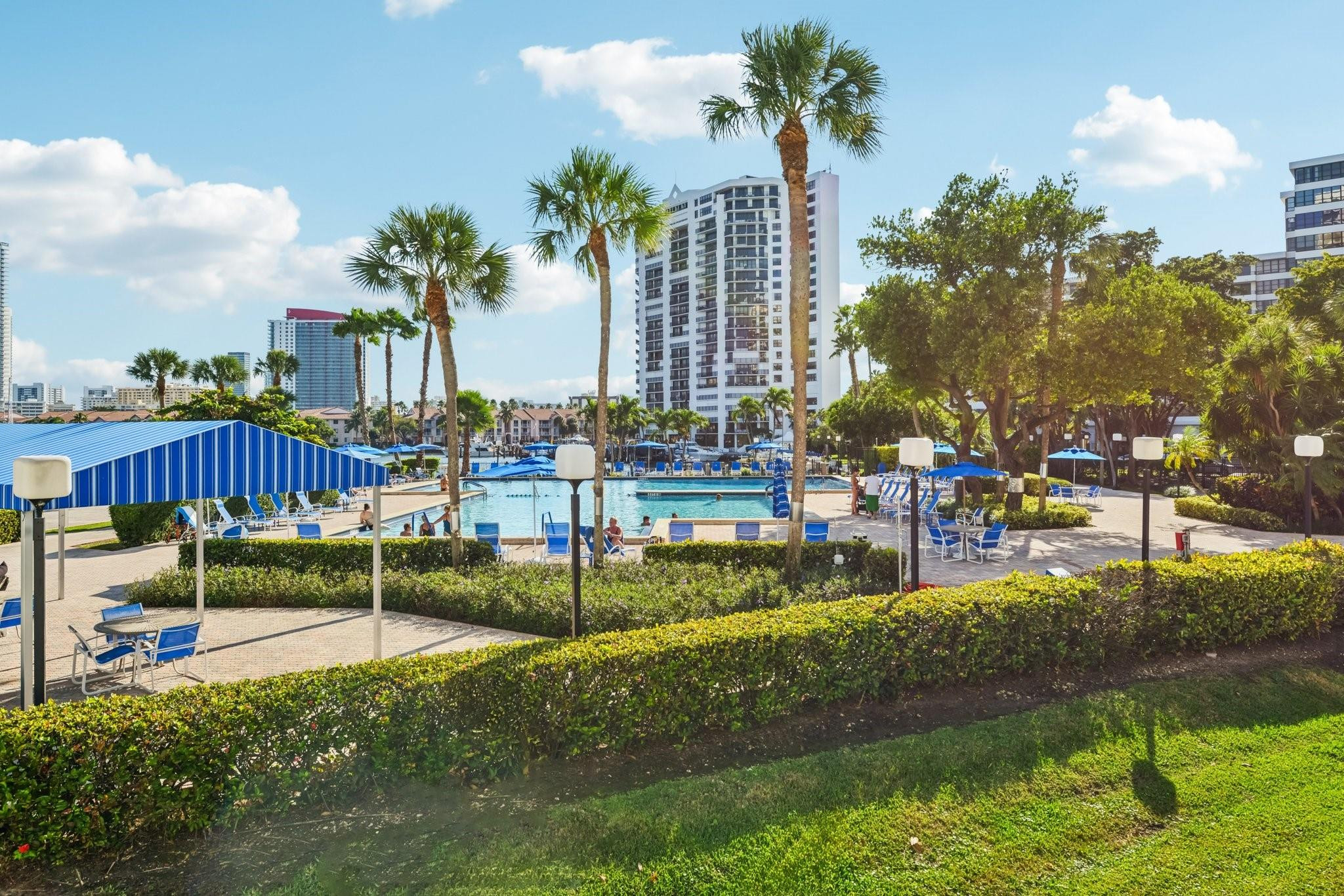 600 Three Islands Boulevard 1106