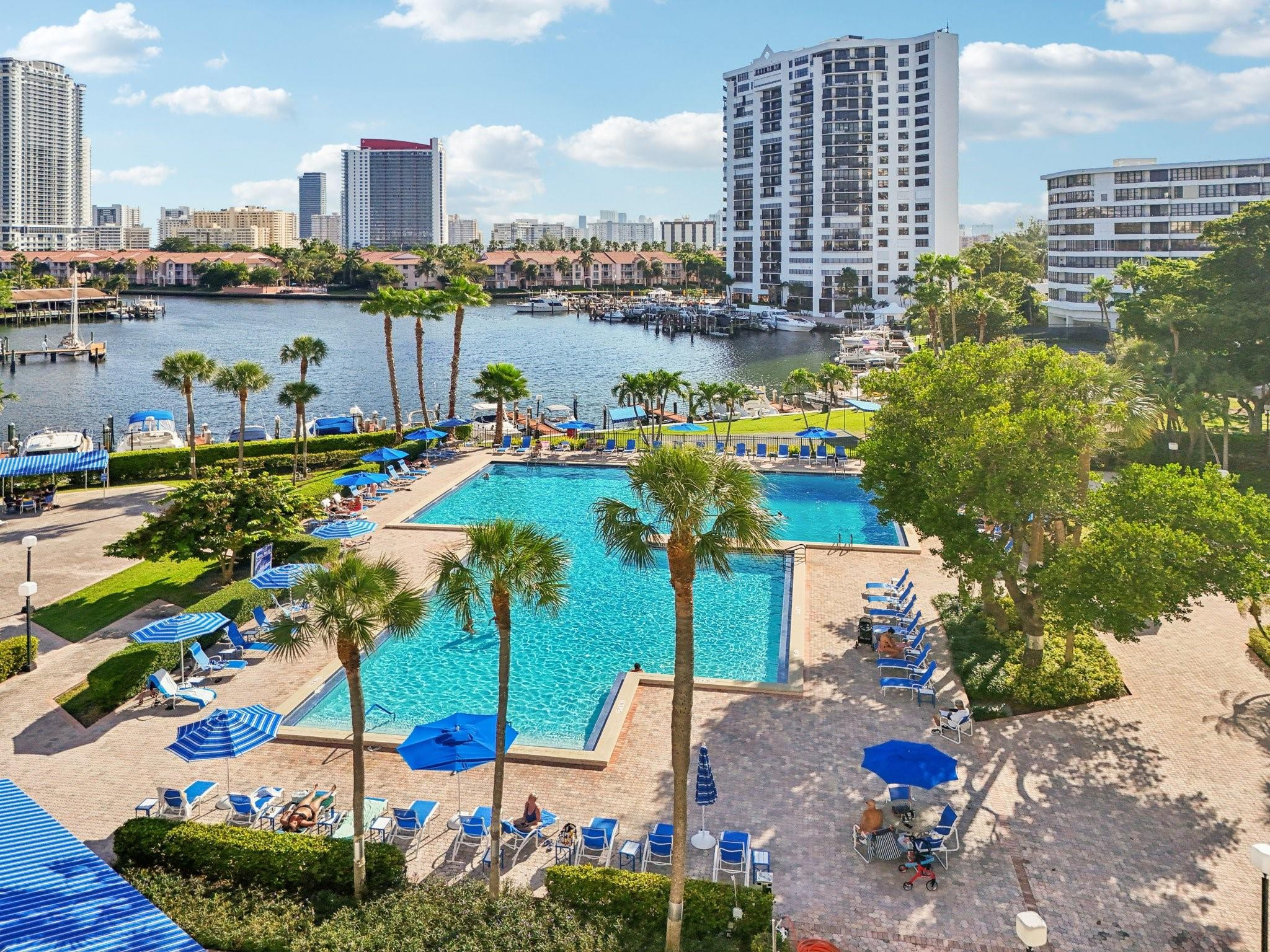 600 Three Islands Boulevard 1106