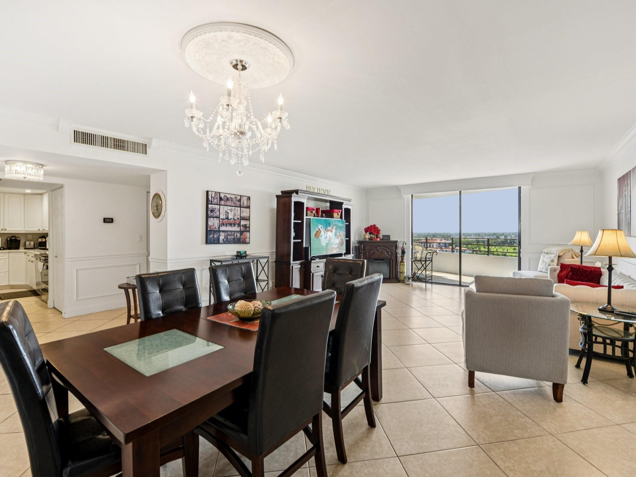 600 Three Islands Boulevard 1106