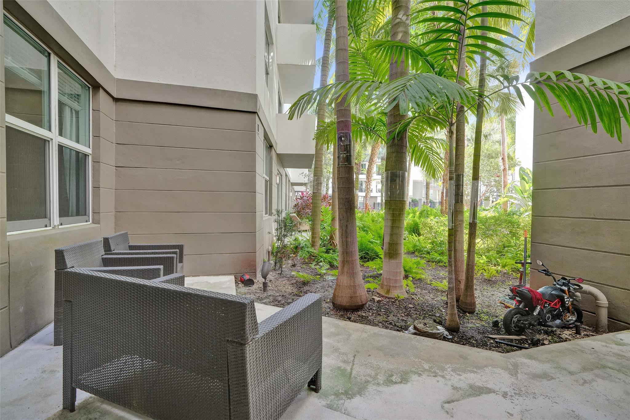 2421 NE 65th Street 2-113