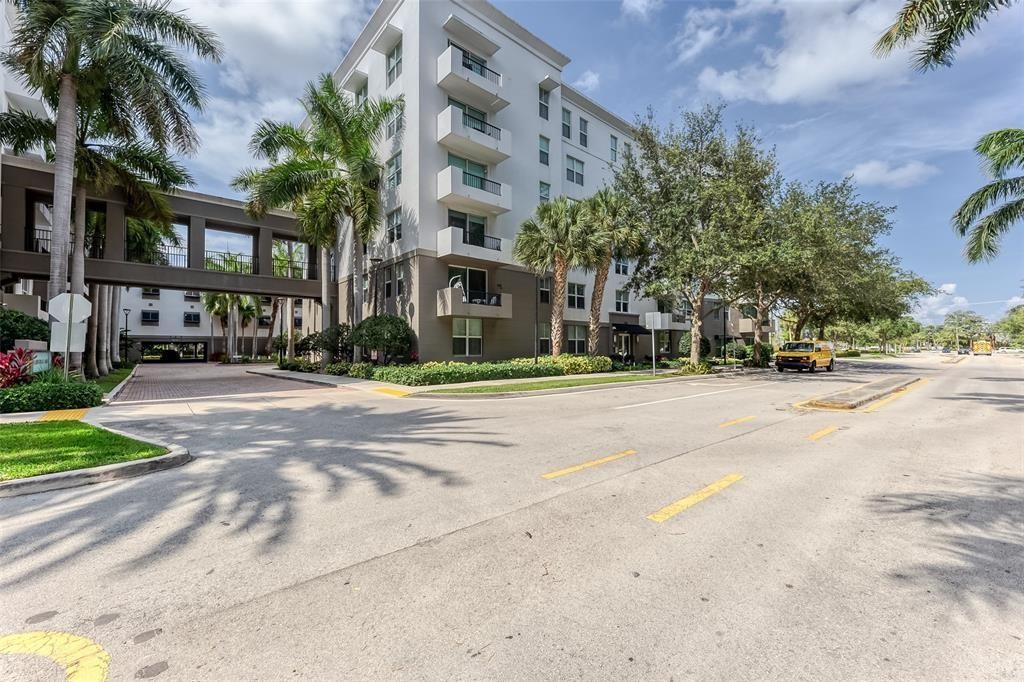 2421 NE 65th Street 2-113