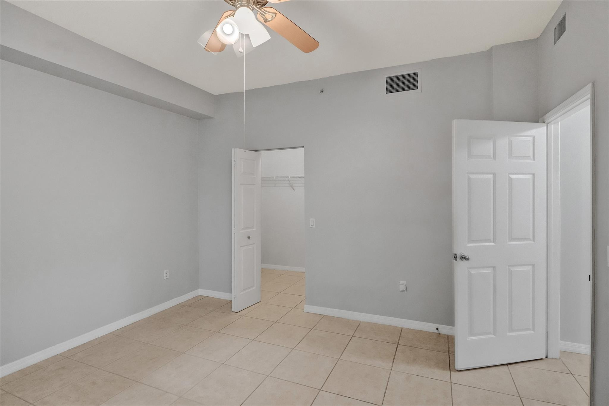 2421 NE 65th Street 2-113