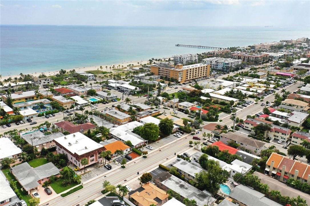 4620 Bougainvilla Drive 8, Lauderdale-By-The-Sea Unit: 8