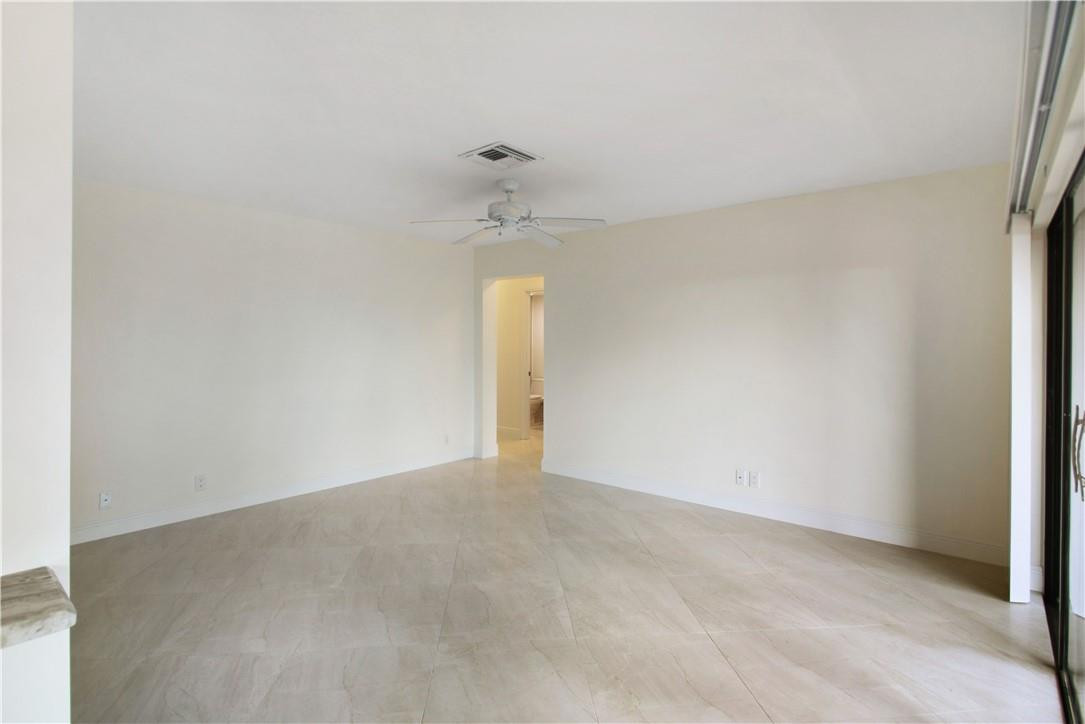 4620 Bougainvilla Drive 8, Lauderdale-By-The-Sea Unit: 8