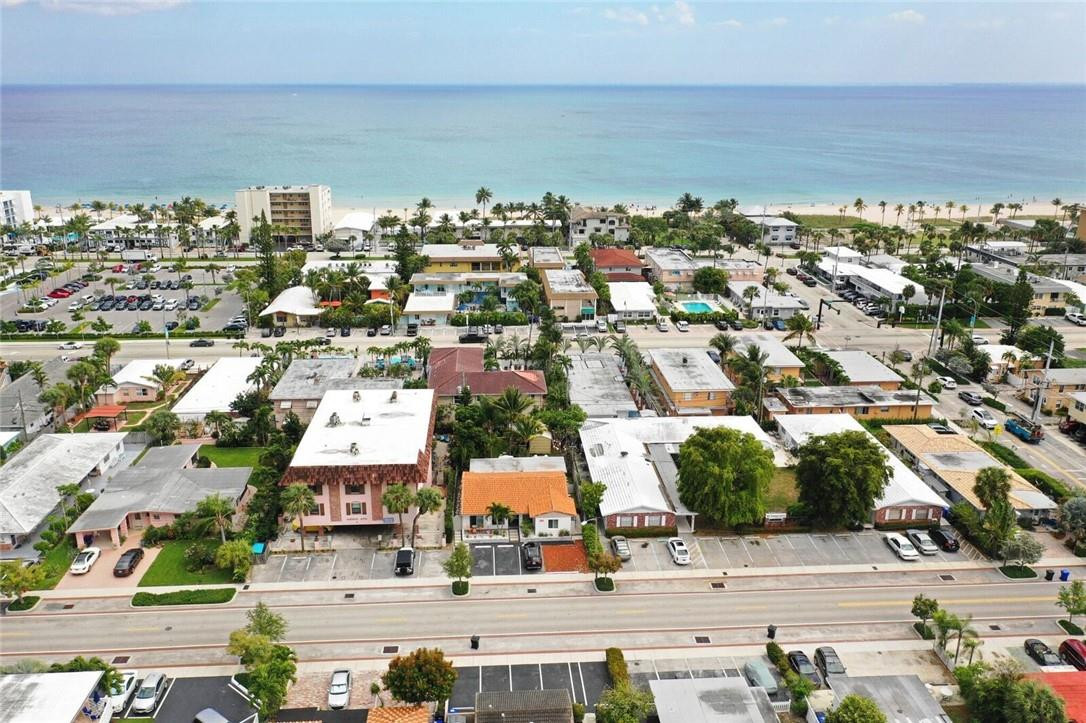 4620 Bougainvilla Drive 8, Lauderdale-By-The-Sea Unit: 8