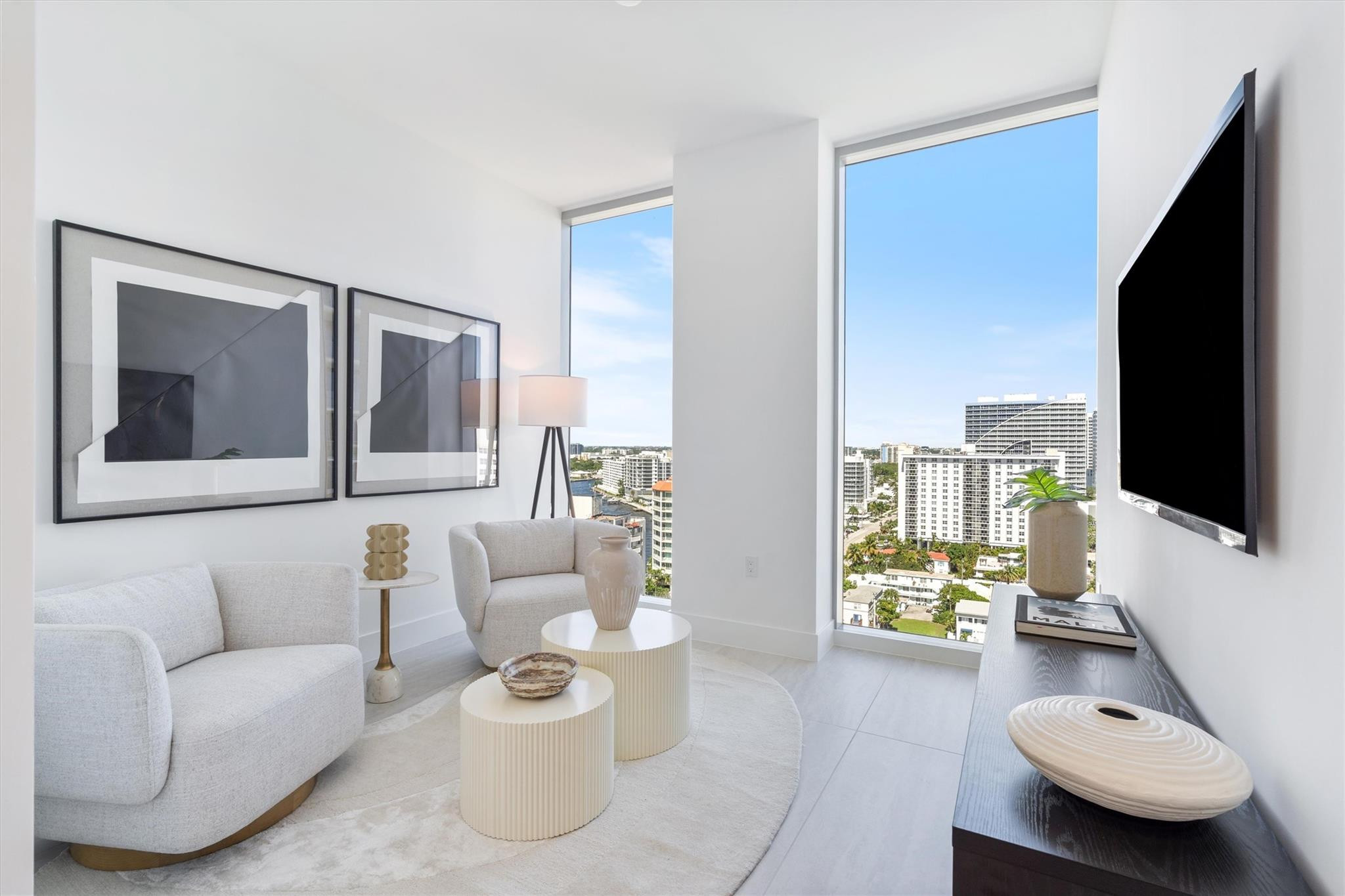 153 N Seabreeze Boulevard 1405-S