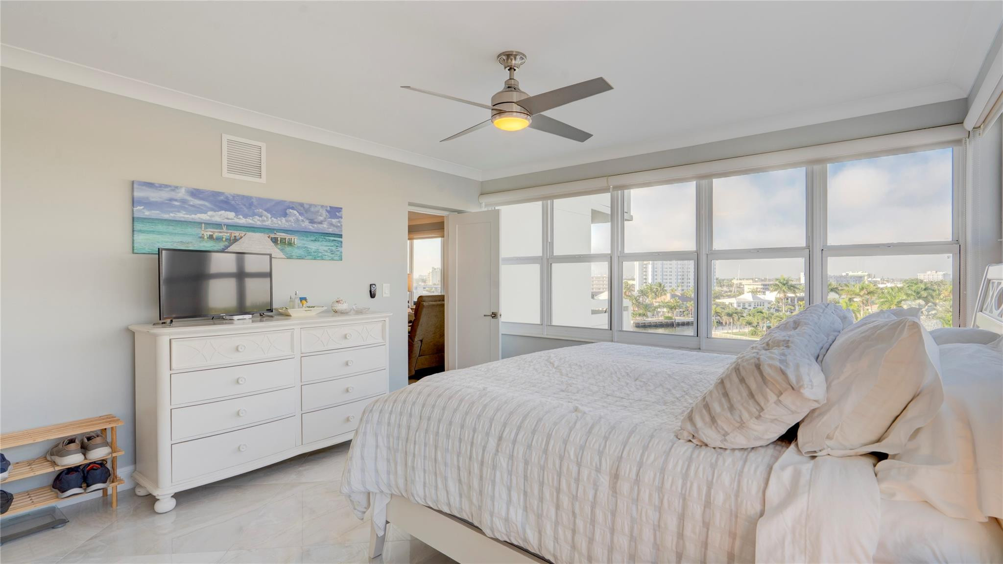3200 NE 36th Street 608