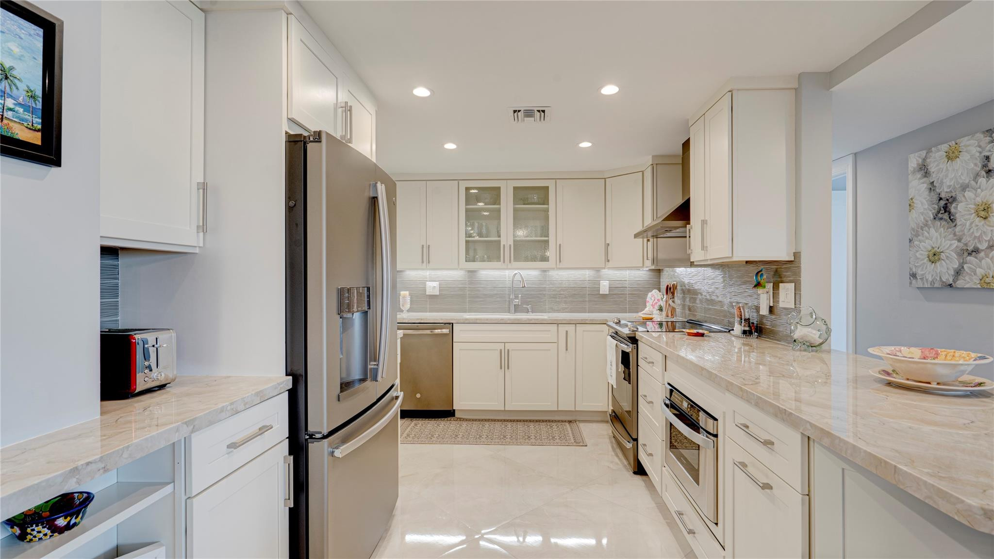 3200 NE 36th Street 608