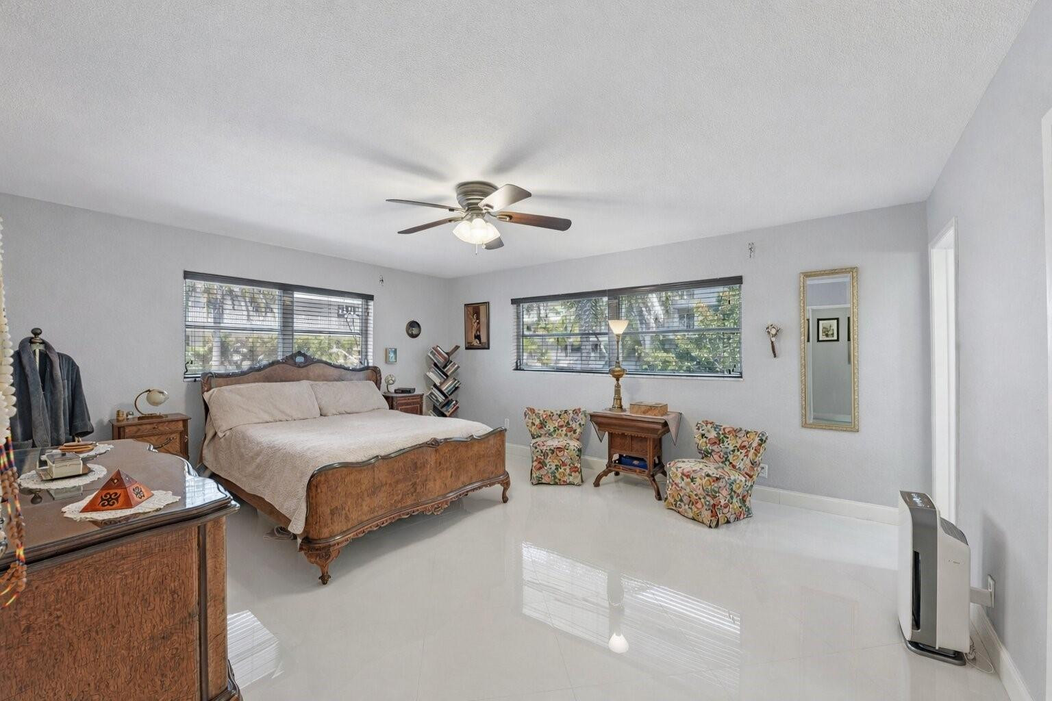 3090 NE 48th Street 314