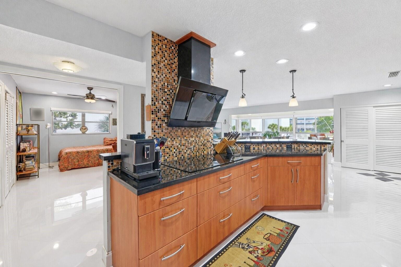 3090 NE 48th Street 314