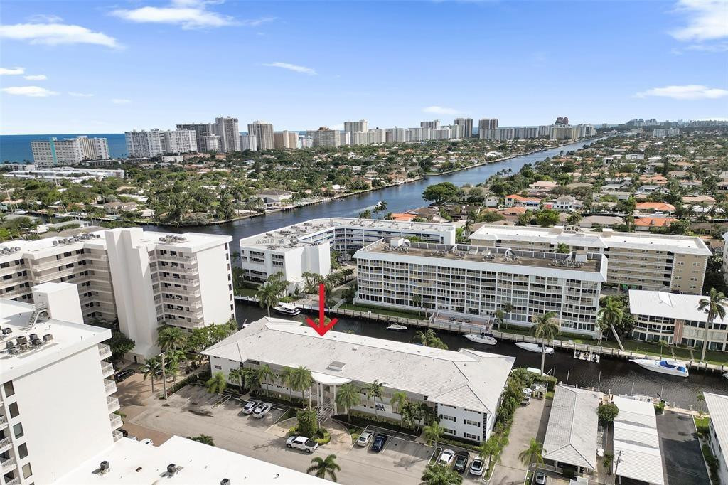 3090 NE 48th Street 314