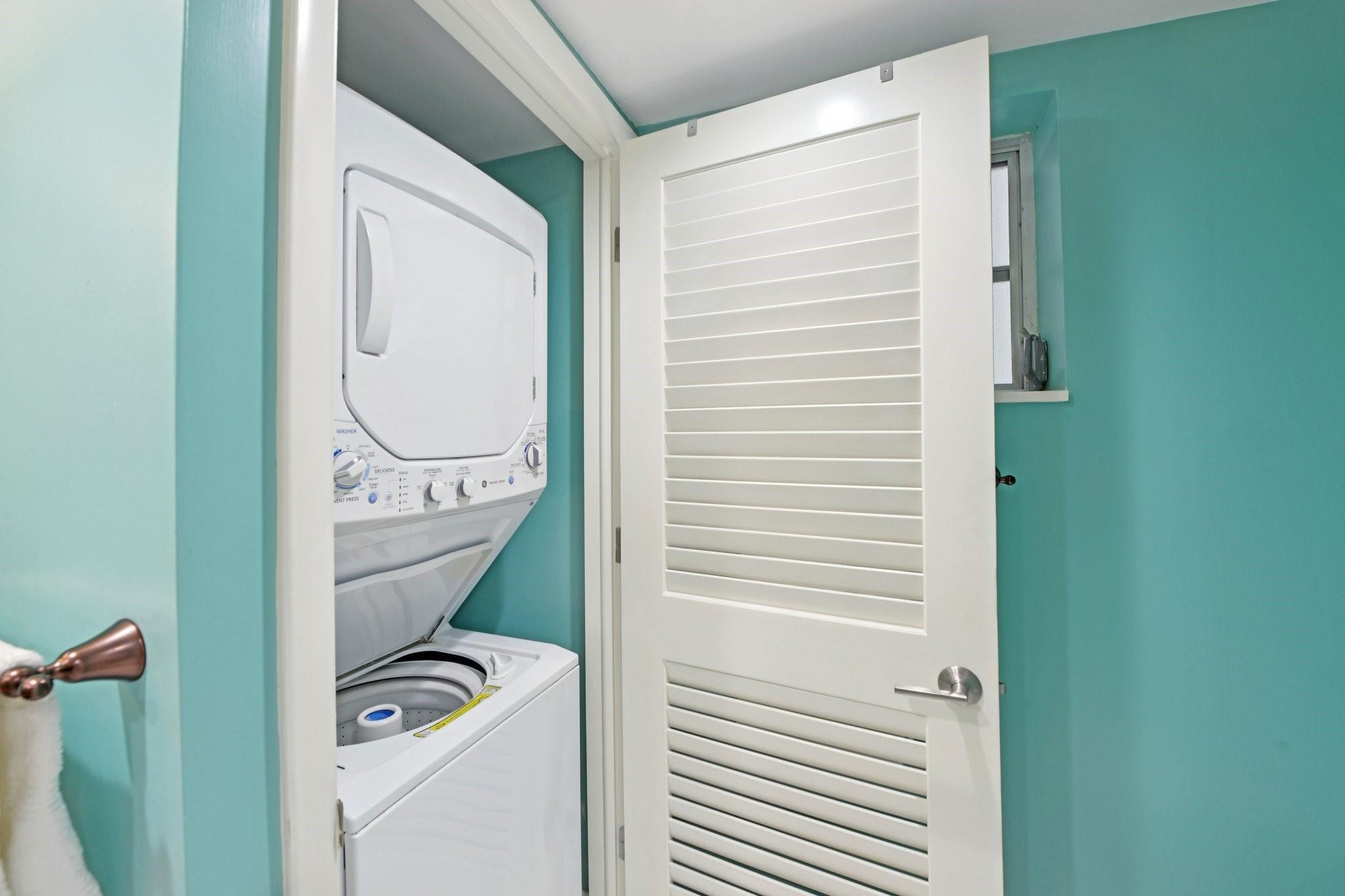 3090 NE 48th Street 314