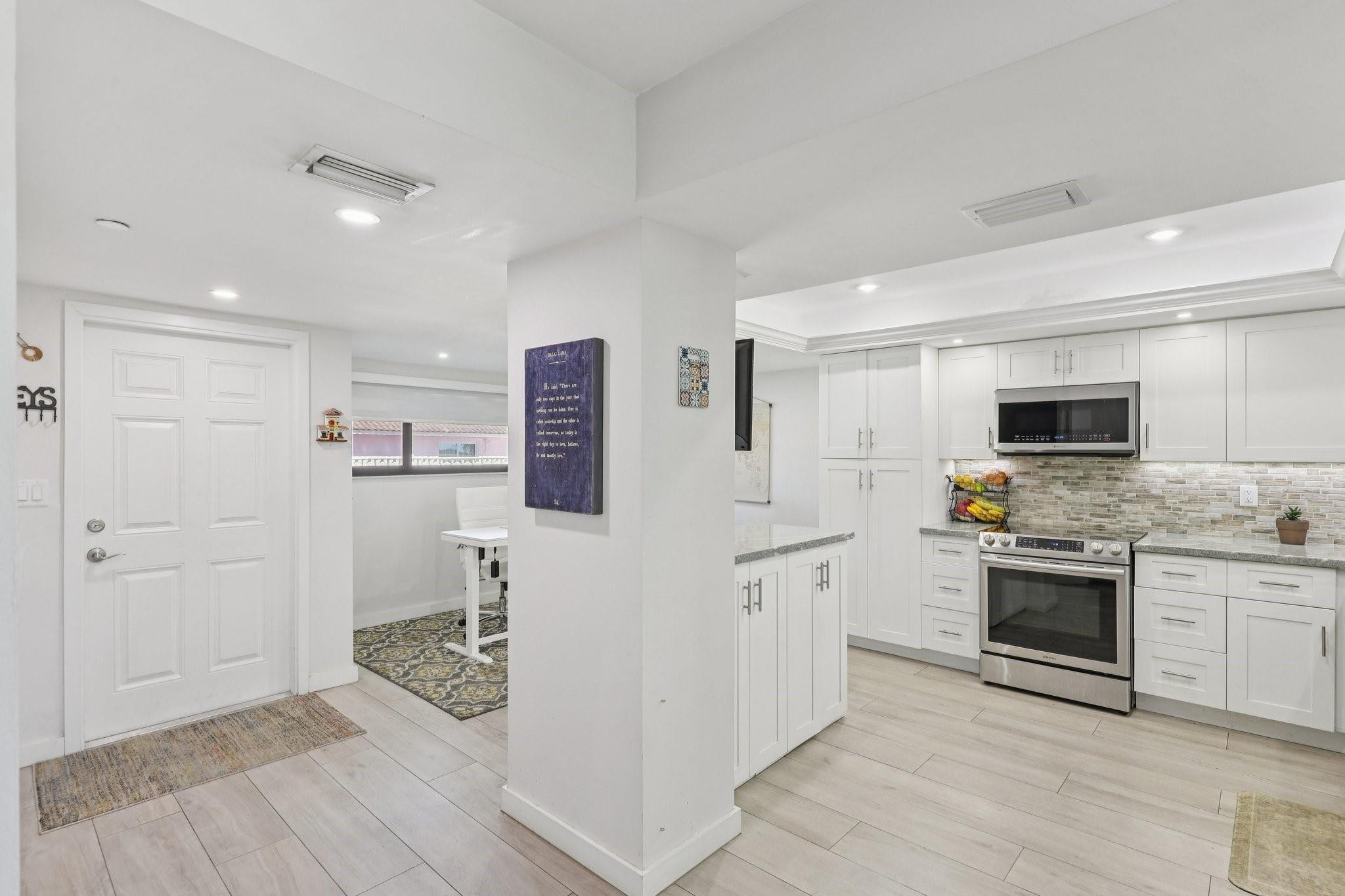 665 SE 21st Avenue 107