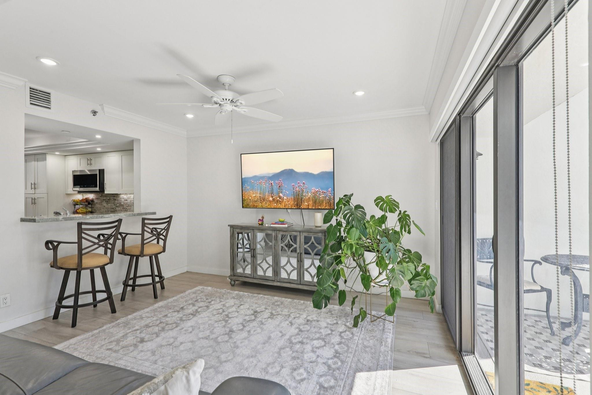 665 SE 21st Avenue 107