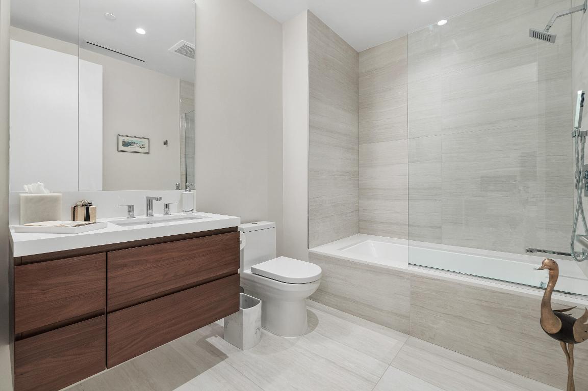 200 SE Mizner Boulevard 609